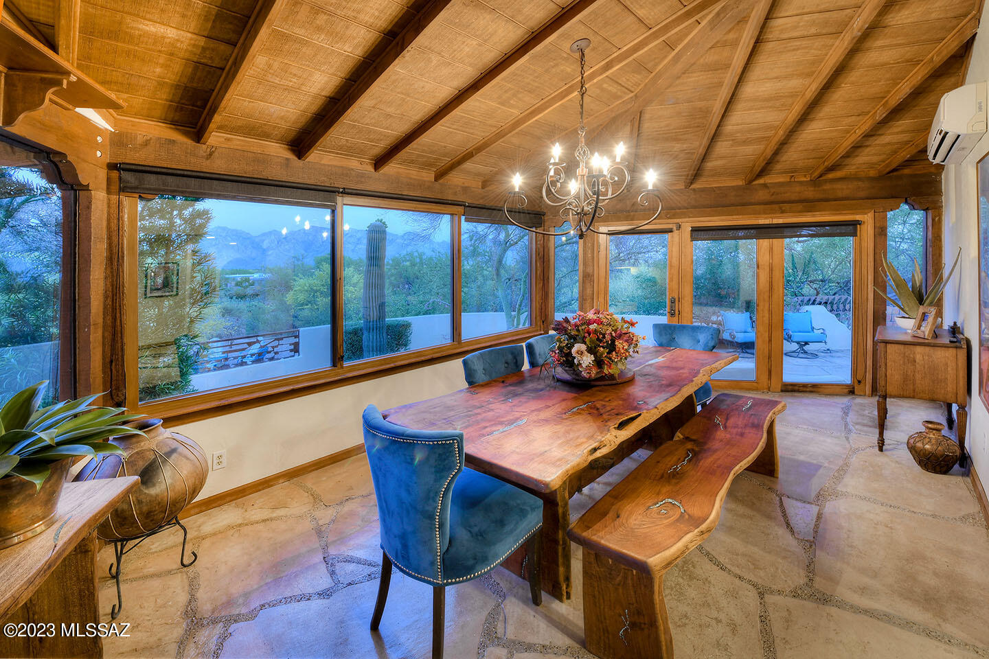 La Cholla Airpark - Residential
