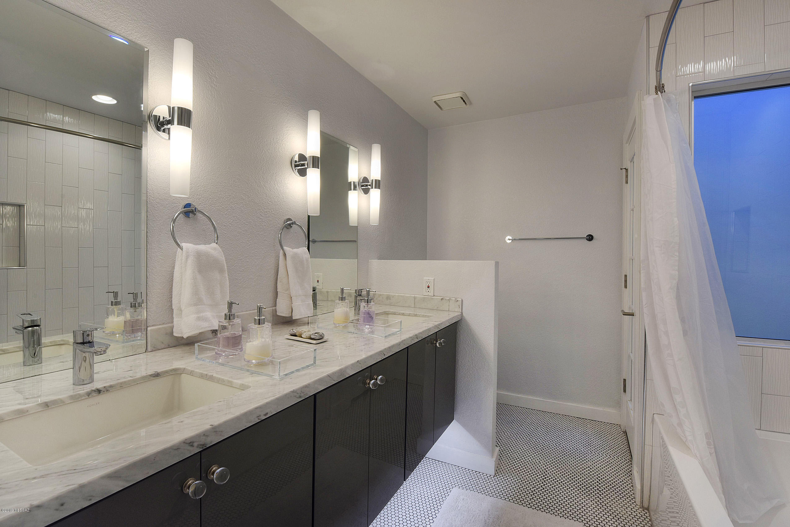 Villa Del Rio (1-148) - Residential