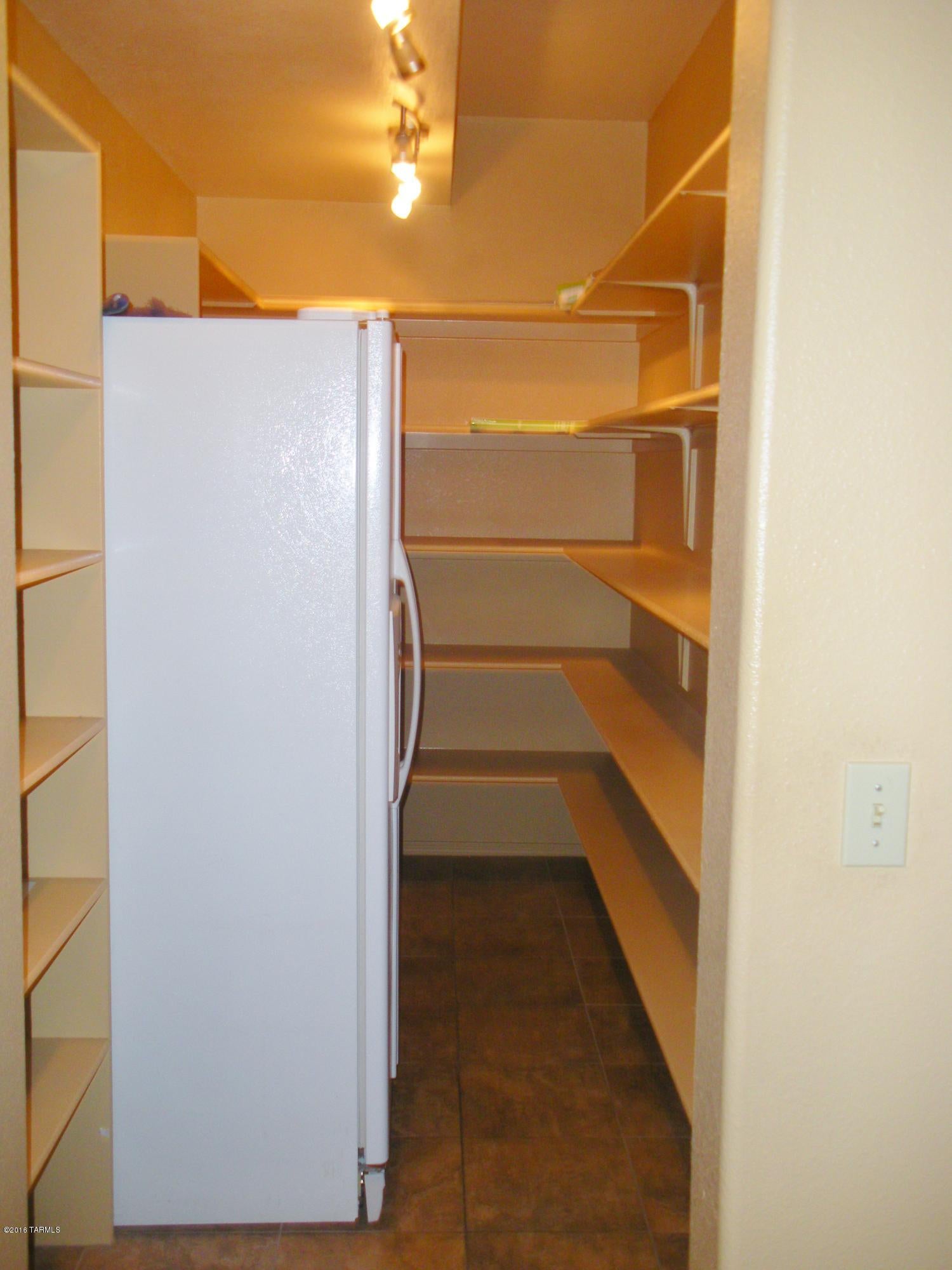 Tierra Santa (1-126) - Residential Lease