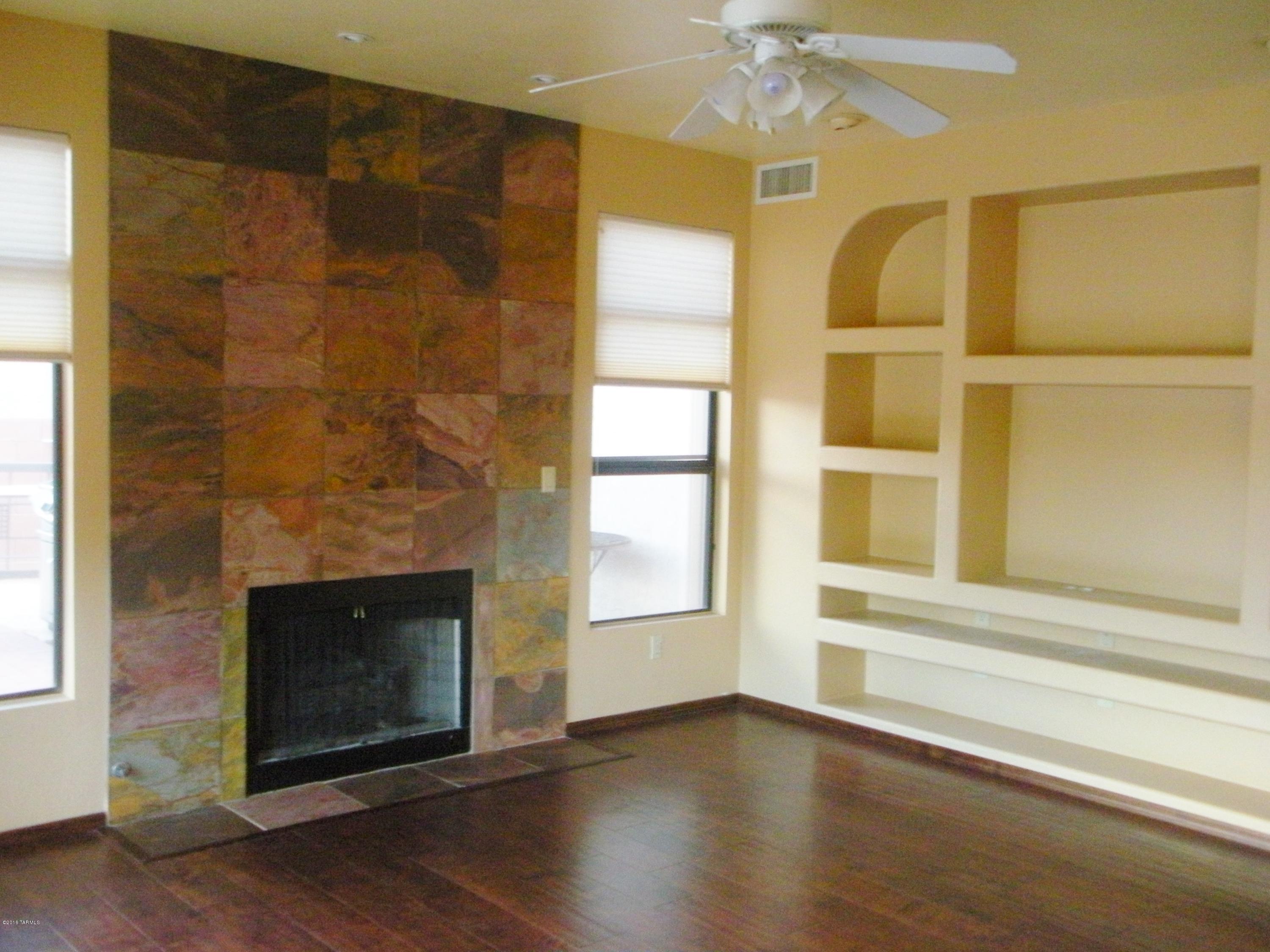 Tierra Santa (1-126) - Residential Lease