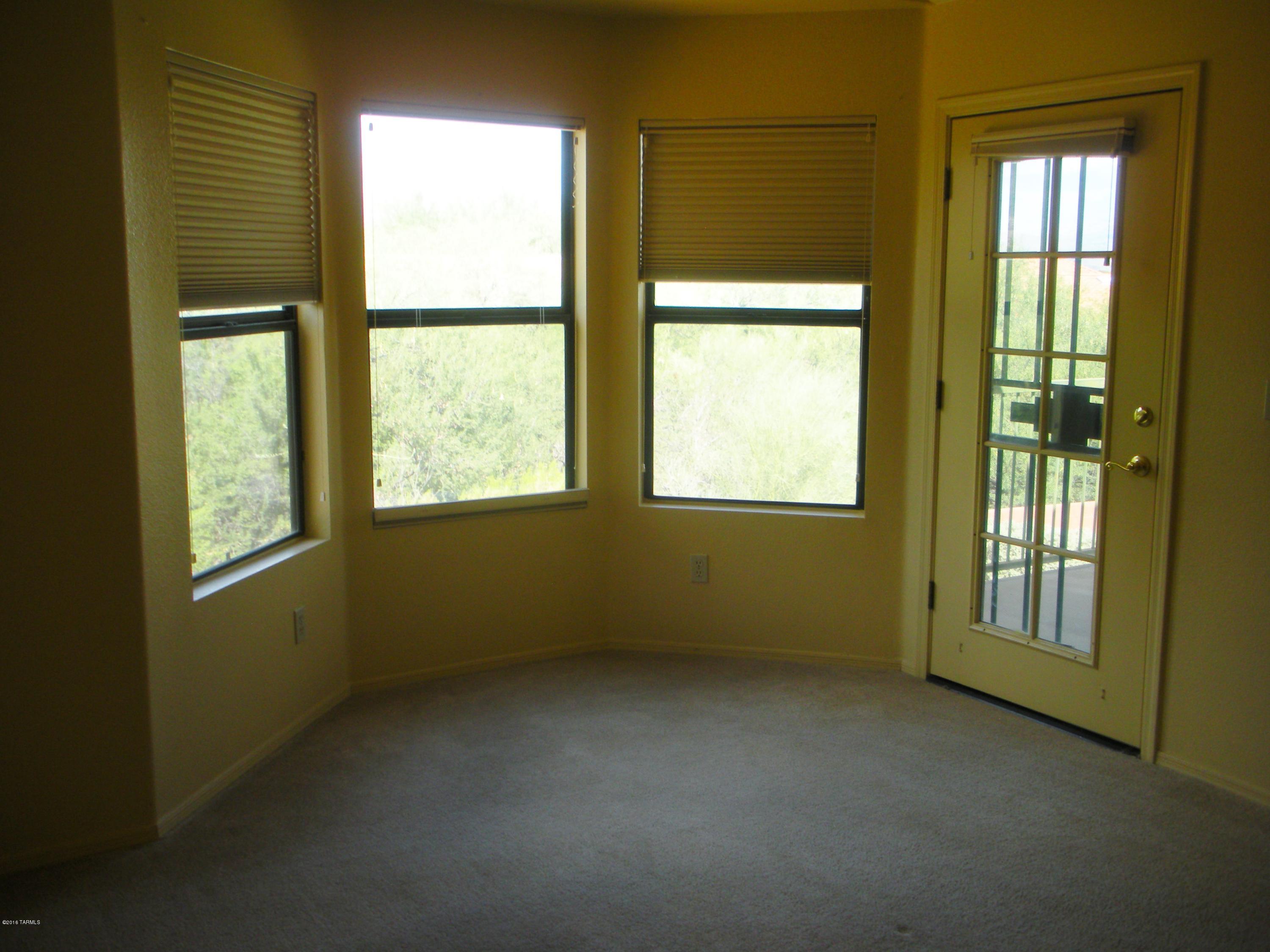 Tierra Santa (1-126) - Residential Lease