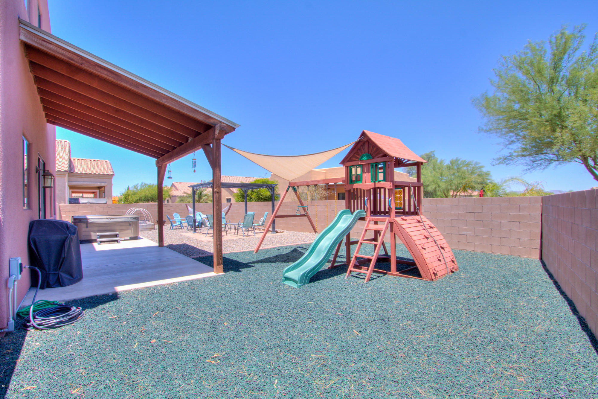 Star Valley Blk. 2 (212) - Residential