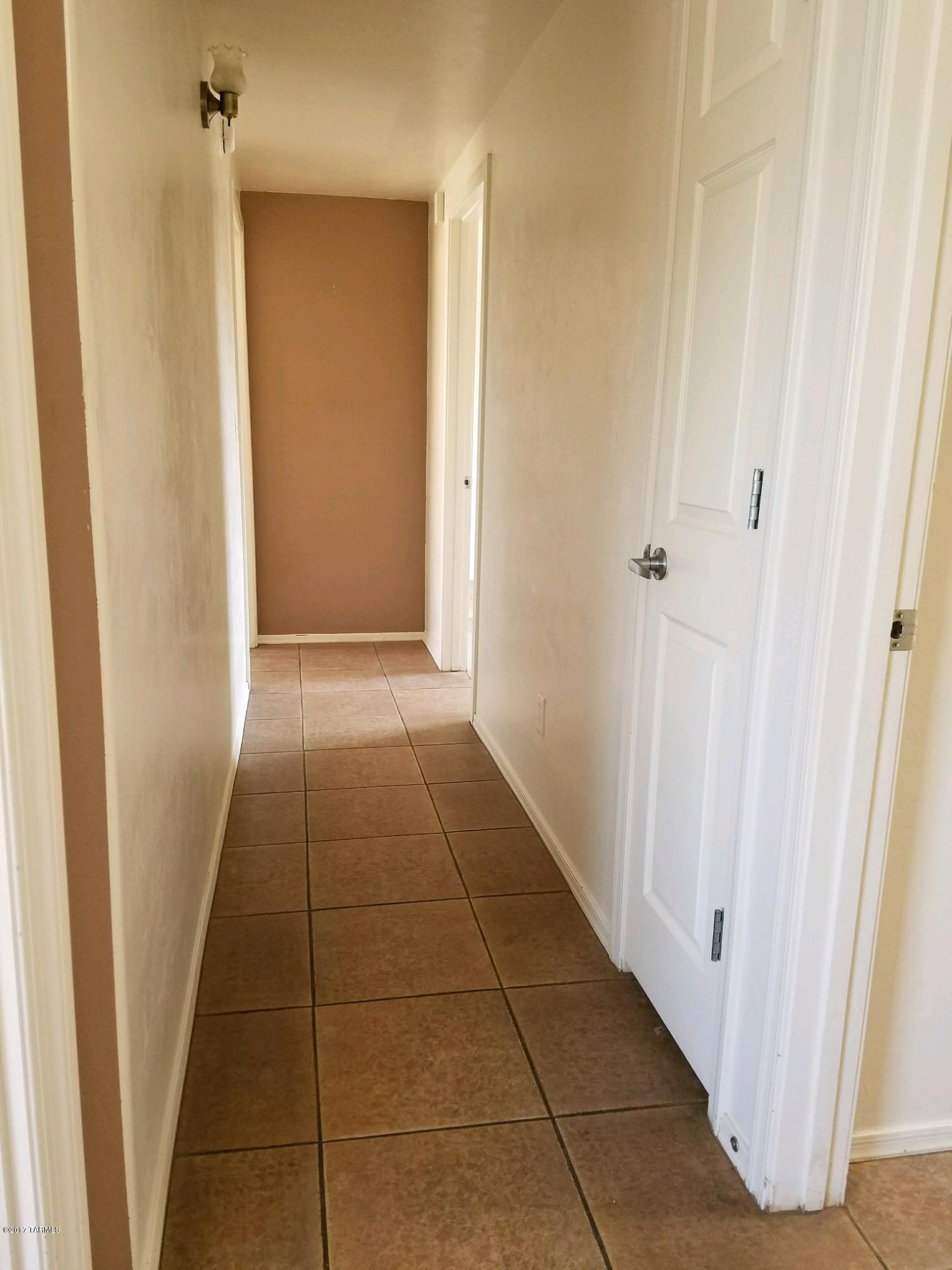 Lincoln Park - Residential Lease