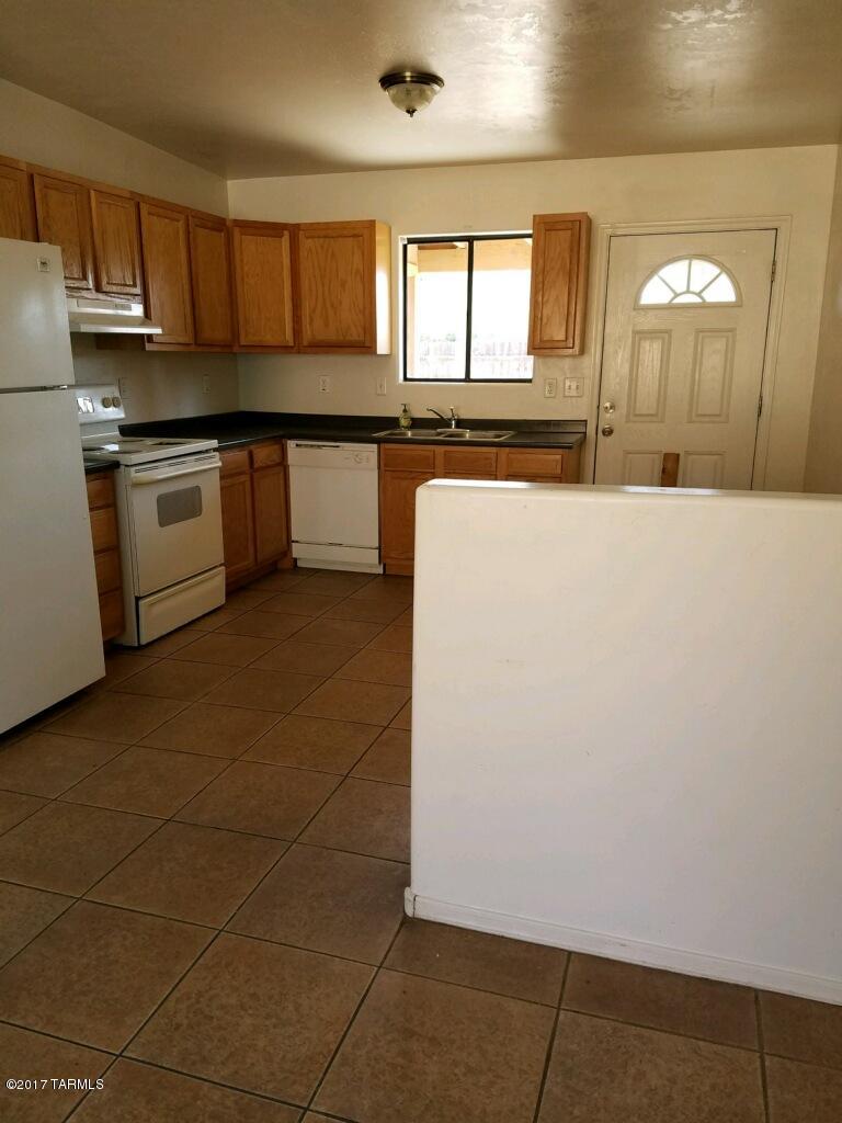Lincoln Park - Residential Lease