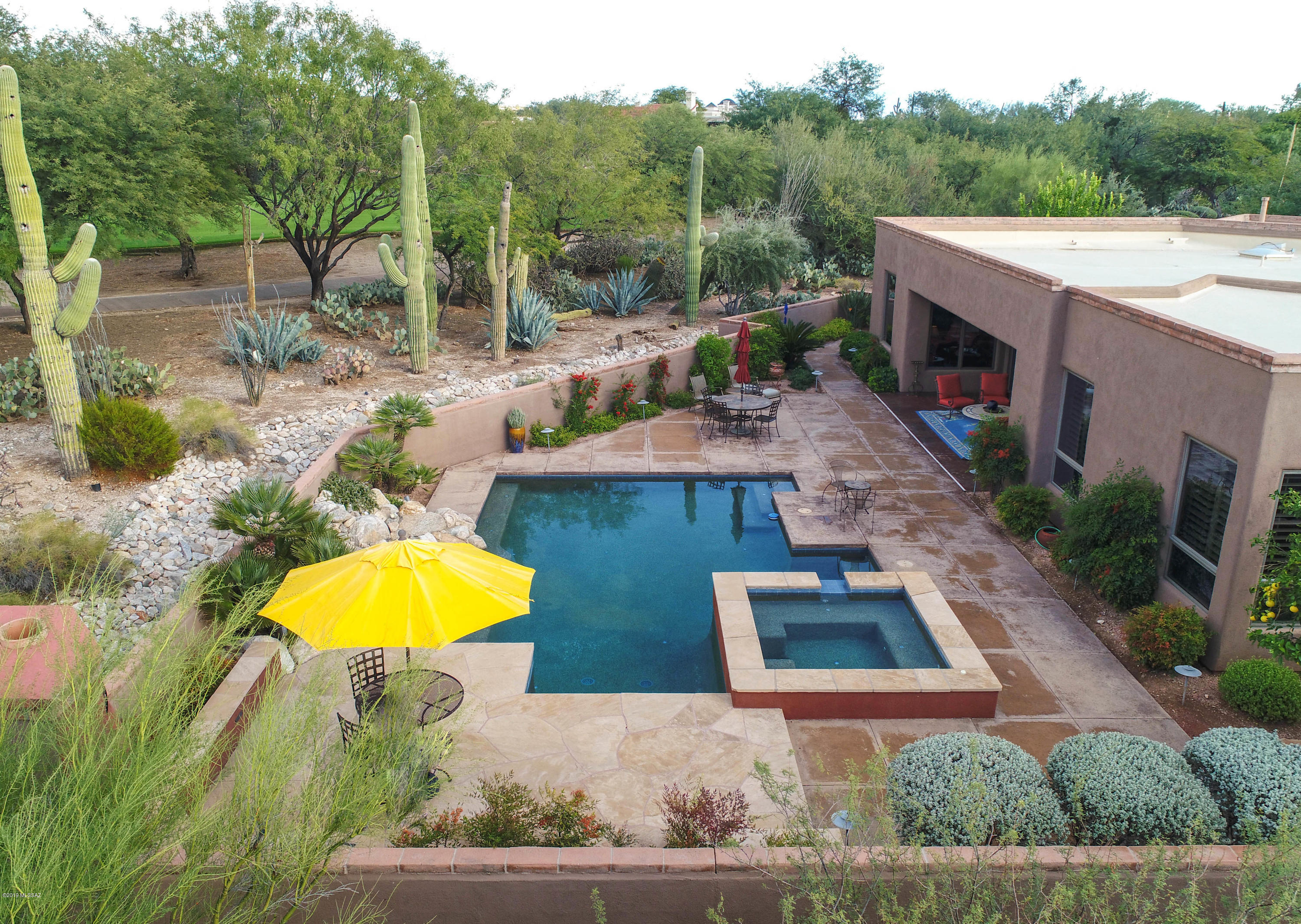 La Paloma - Residential