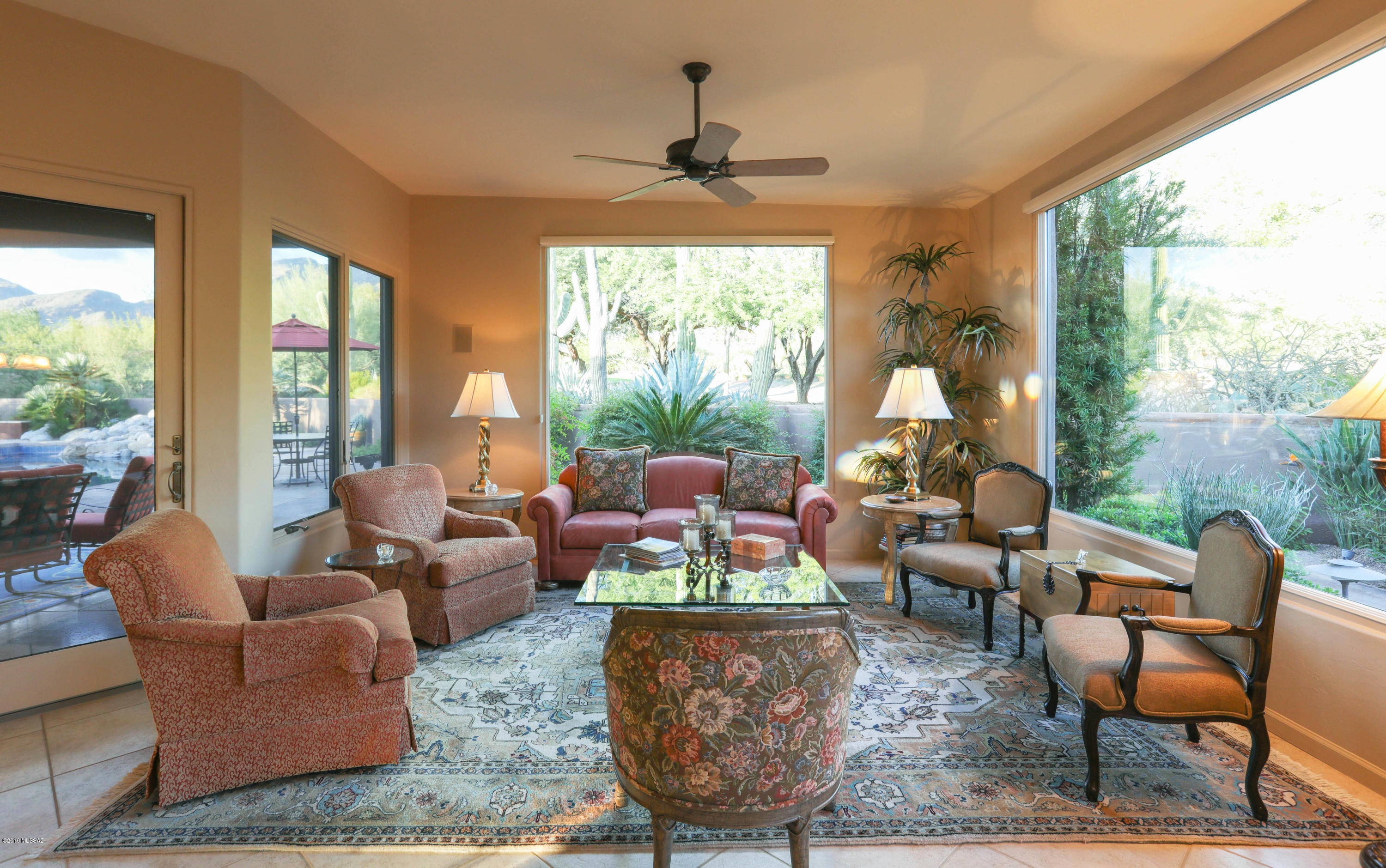 La Paloma - Residential