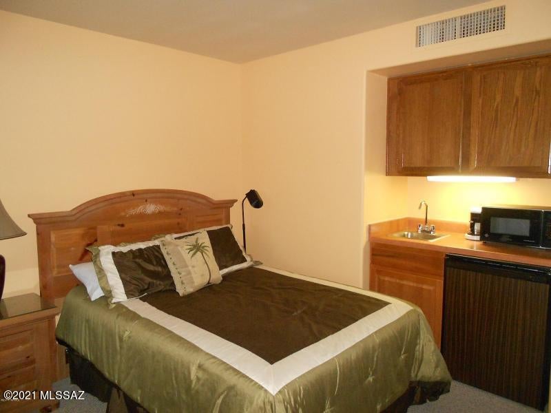 Starr Pass Golf Casitas - Residential Lease