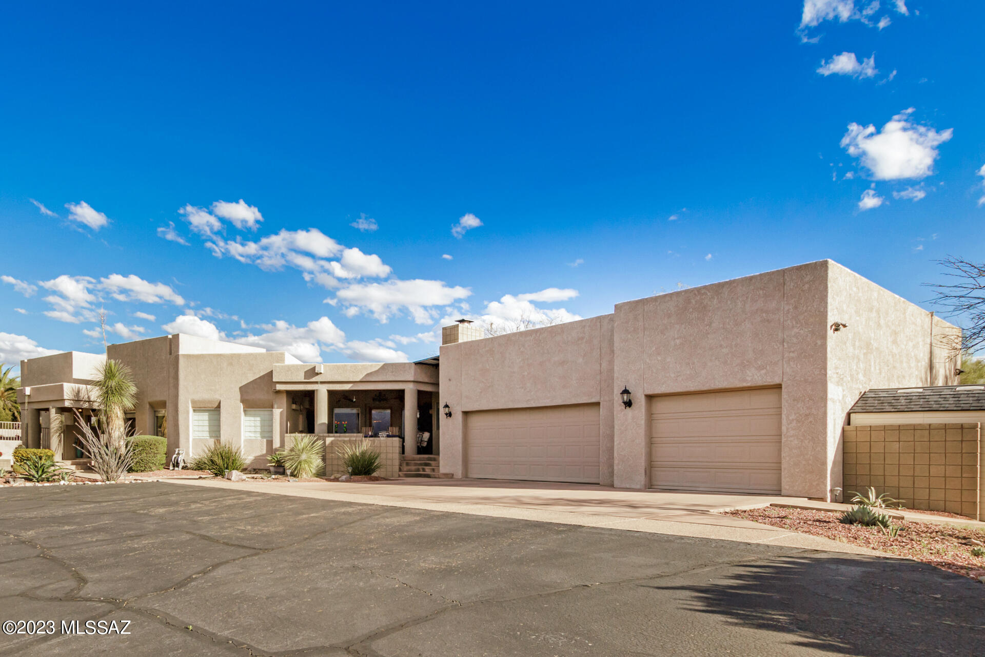 Catalina Del Sol (1-71) - Residential