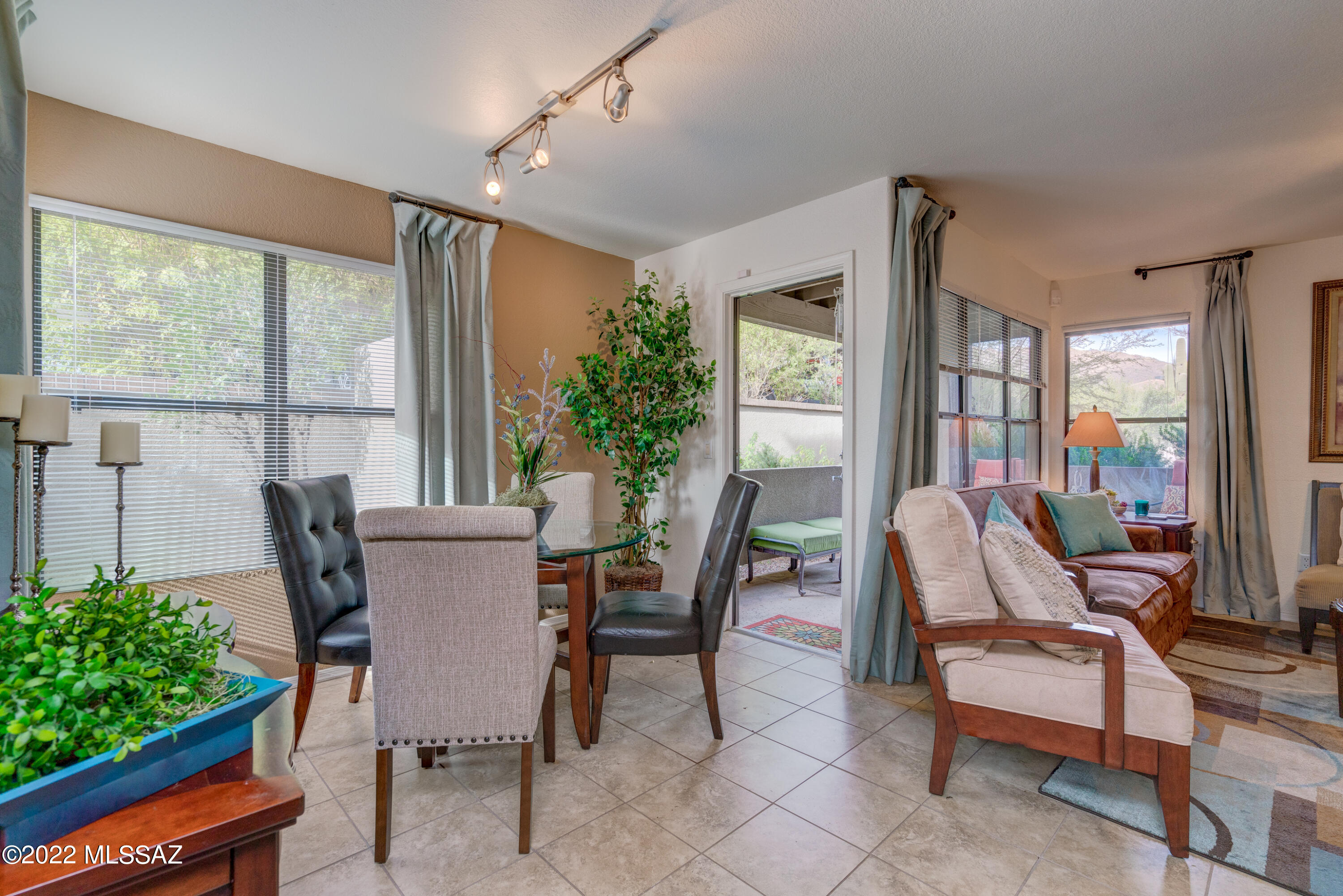 Greens at Ventana Canyon - Residential