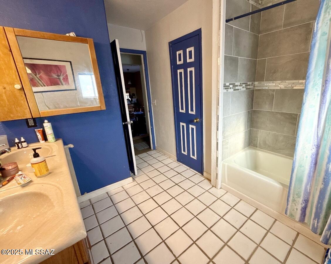 Picture Rocks Vista (1-6) - Residential