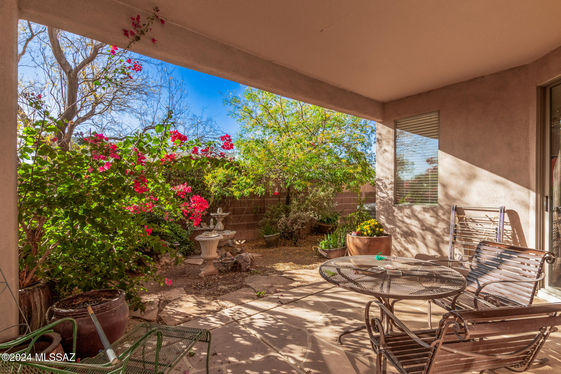Hacienda Del Rio (1-118) - Residential