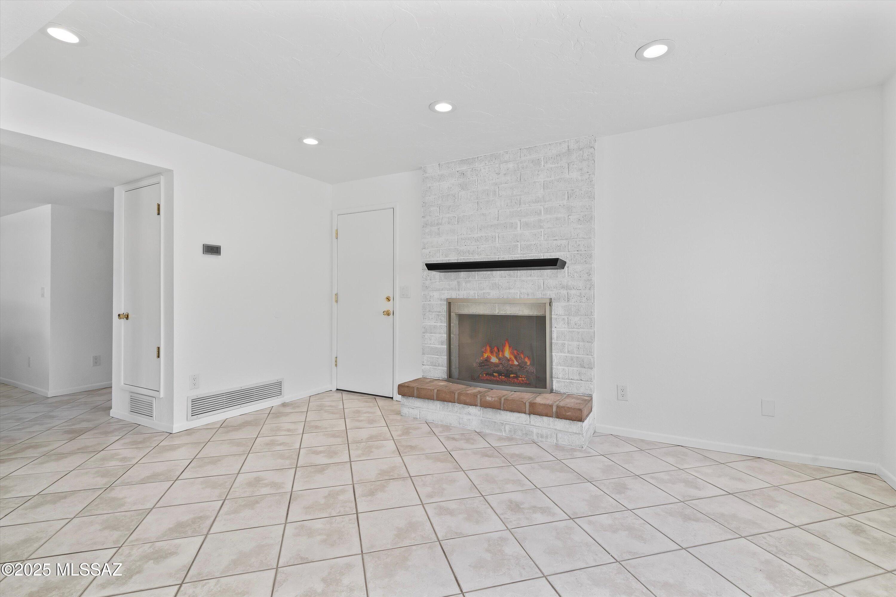 Tucson Park West NO. 3 (1-144) - Residential