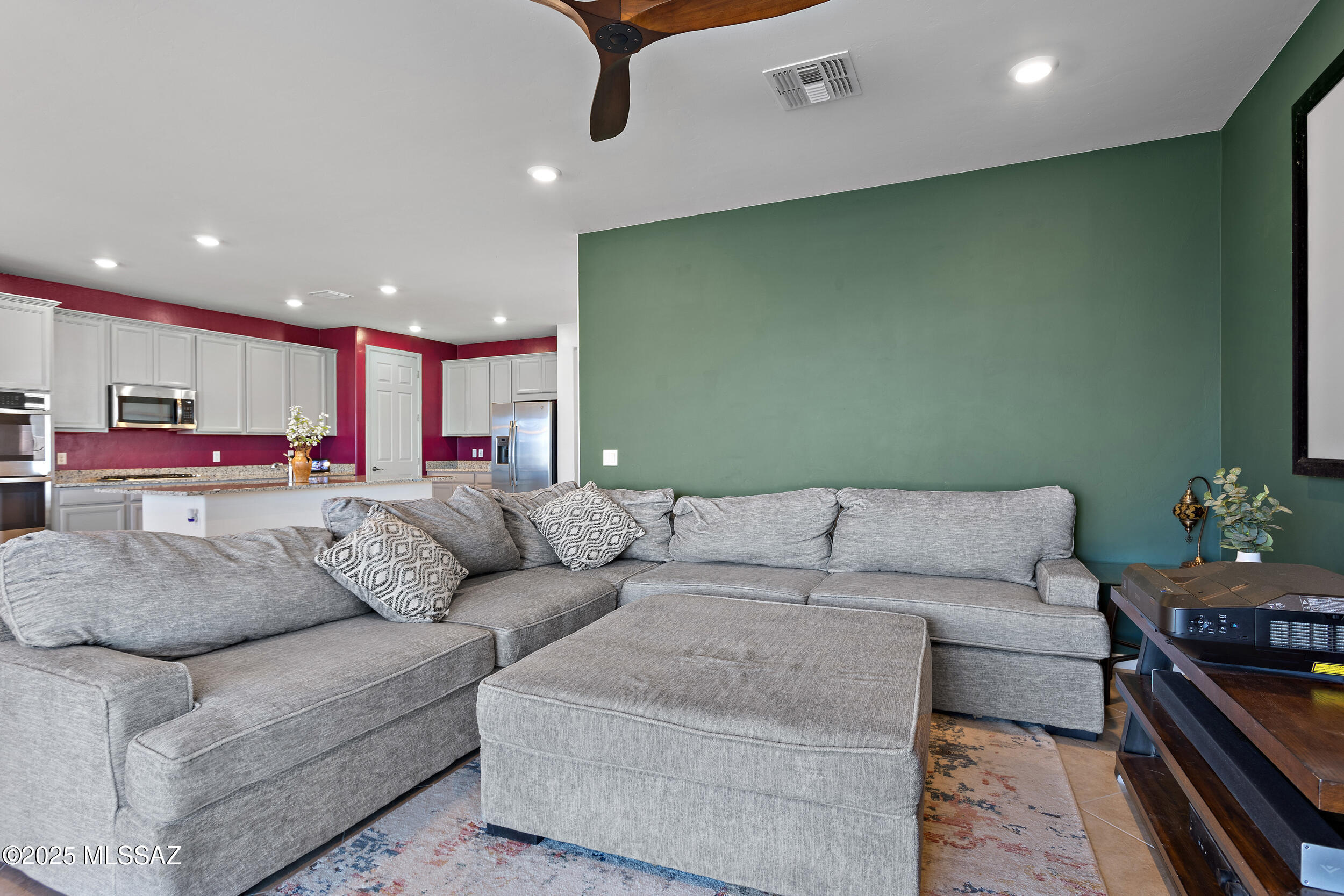 The Vistas At Rincon Knolls SQ20152600506 - Residential
