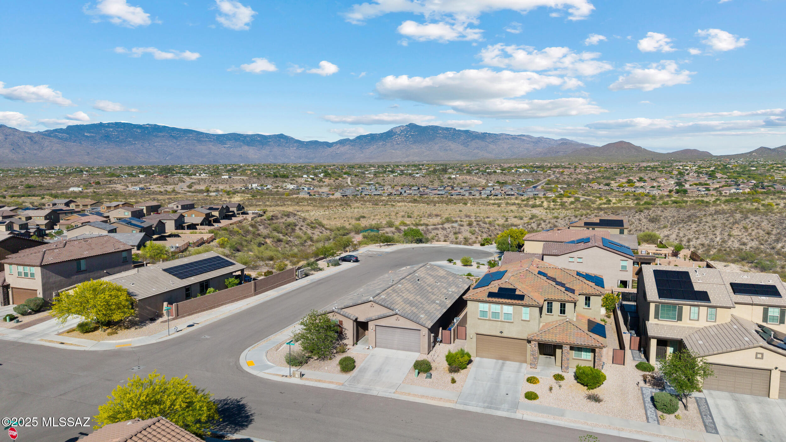 The Vistas At Rincon Knolls SQ20152600506 - Residential