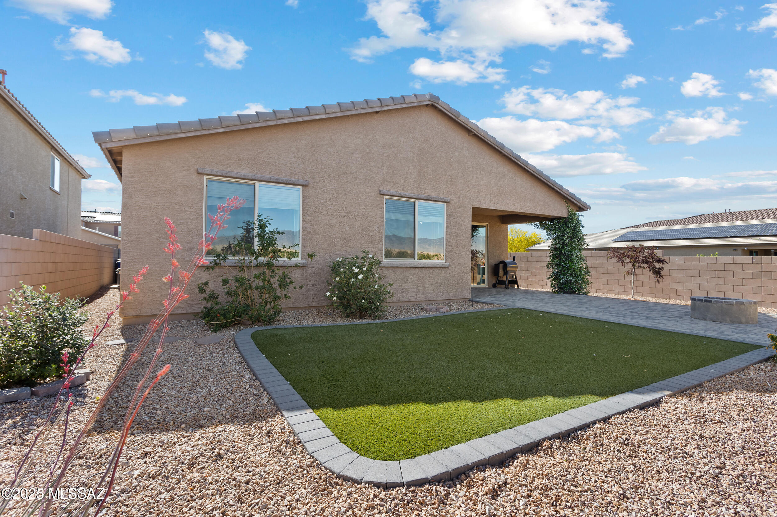 The Vistas At Rincon Knolls SQ20152600506 - Residential