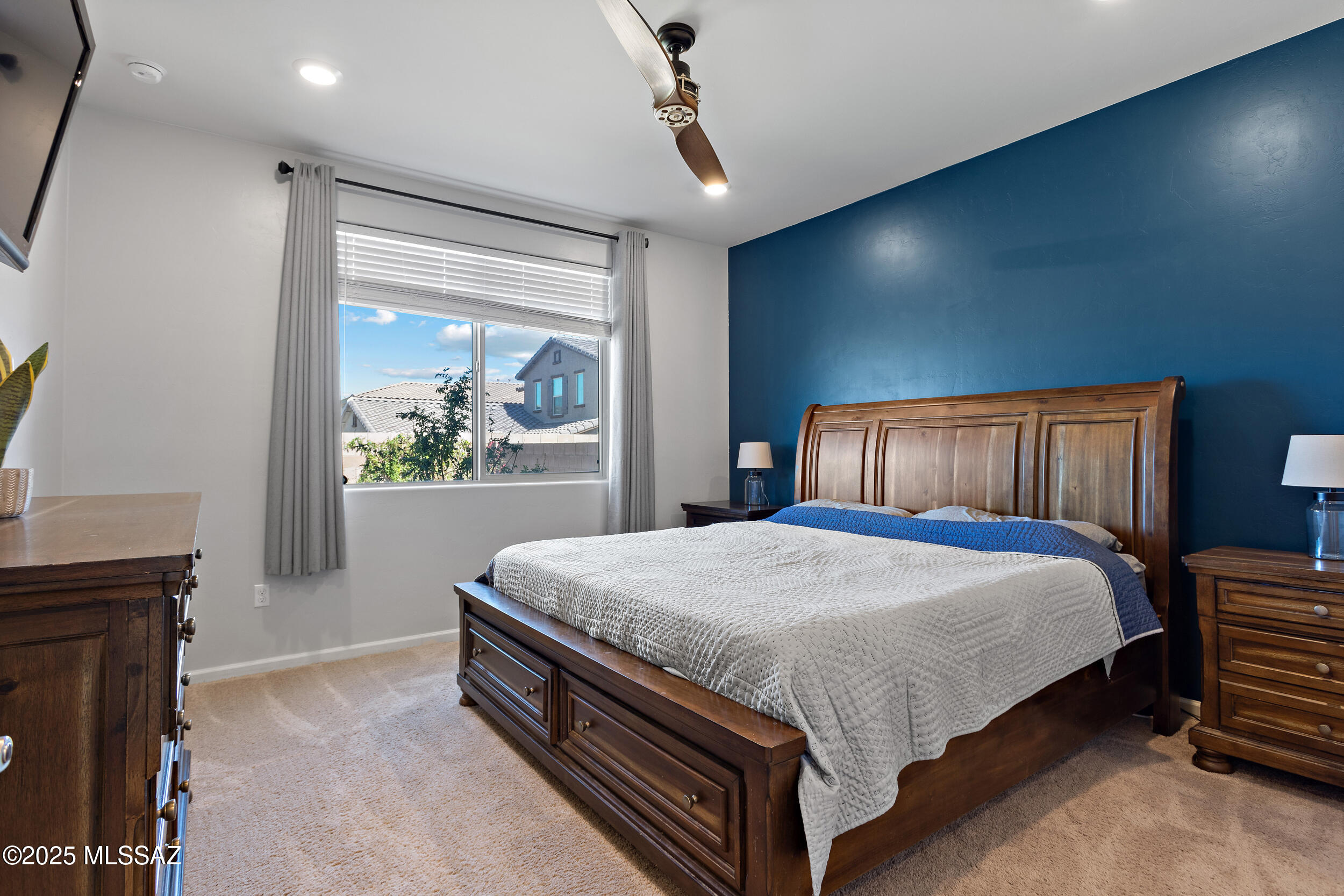 The Vistas At Rincon Knolls SQ20152600506 - Residential