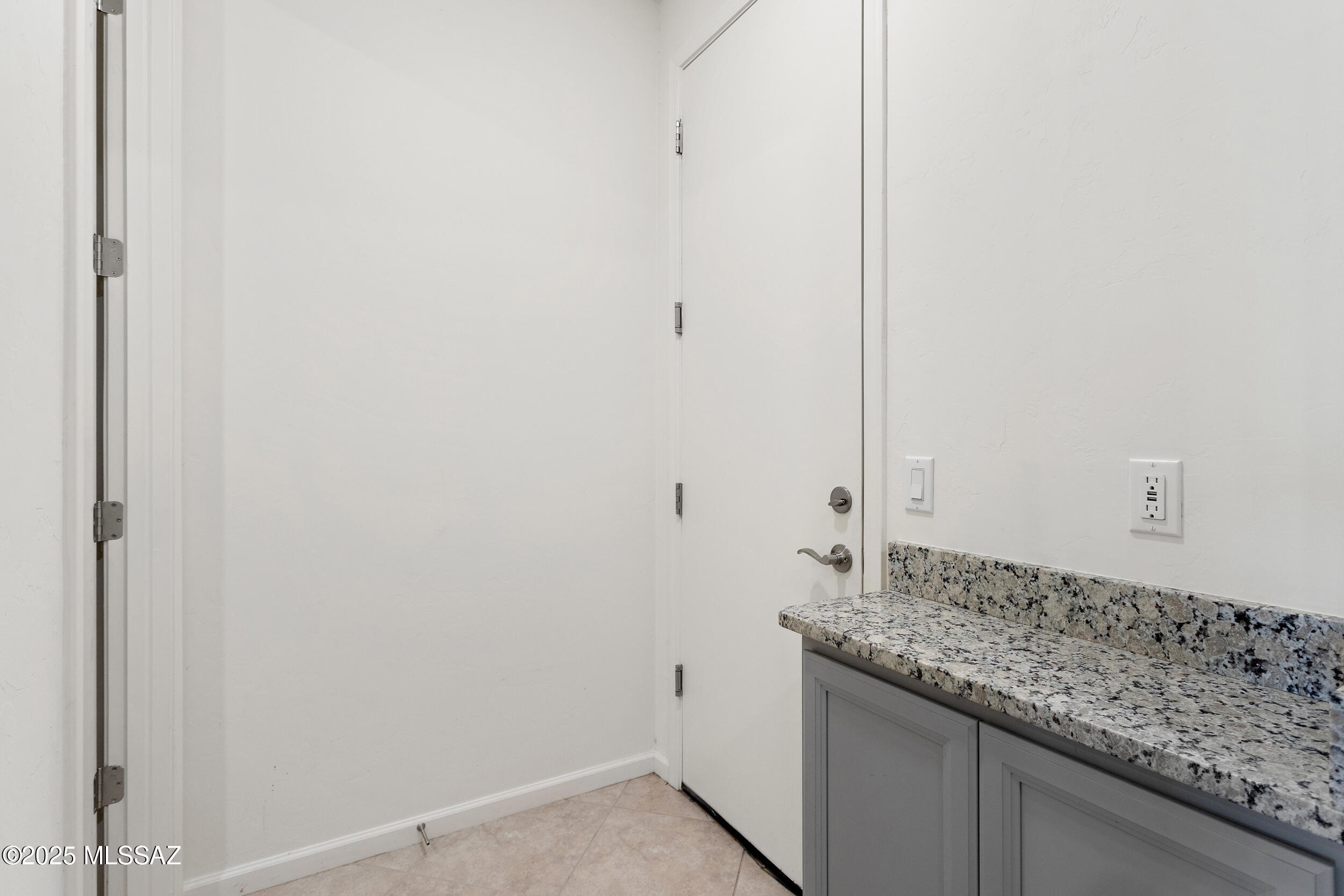 The Vistas At Rincon Knolls SQ20152600506 - Residential