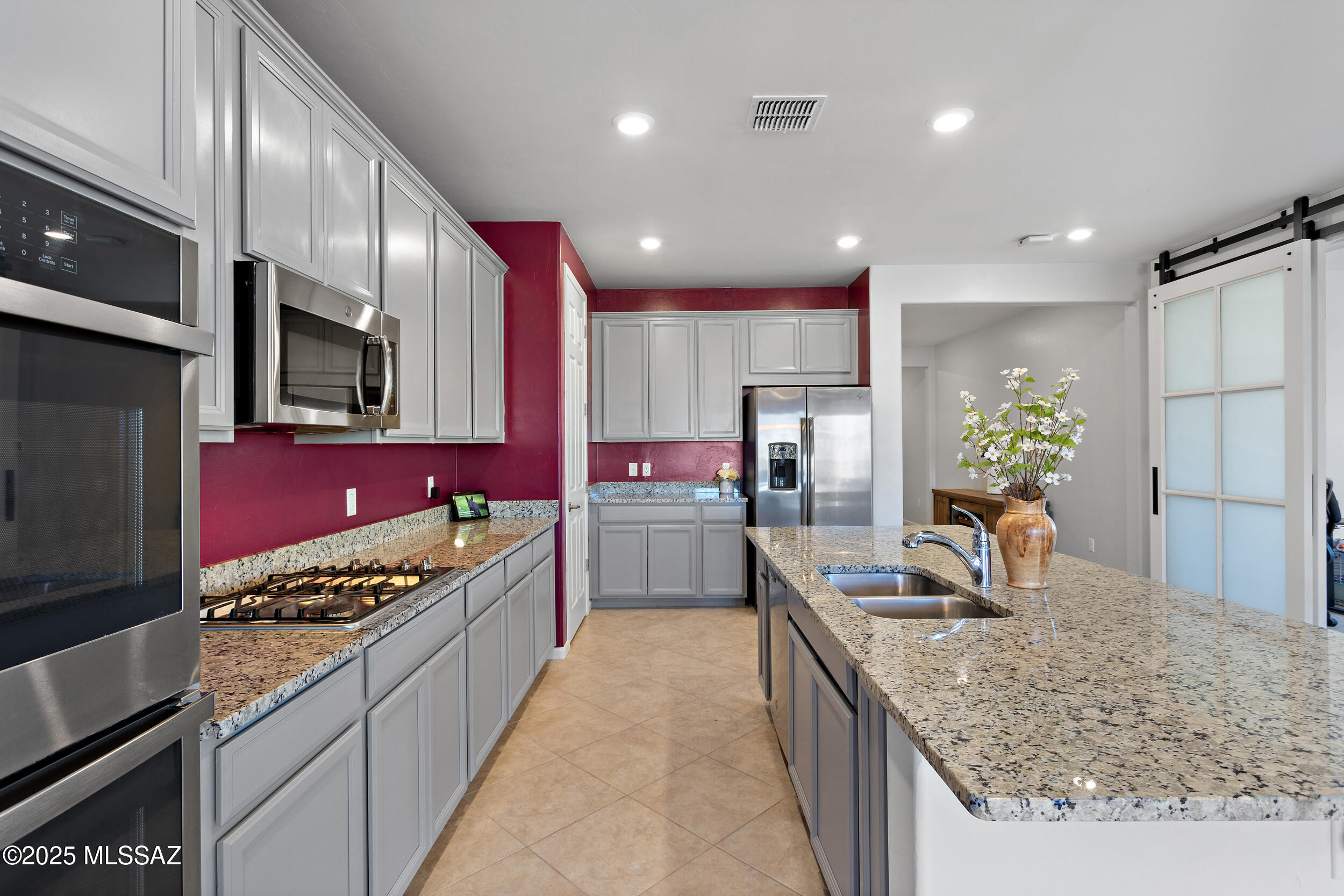 The Vistas At Rincon Knolls SQ20152600506 - Residential