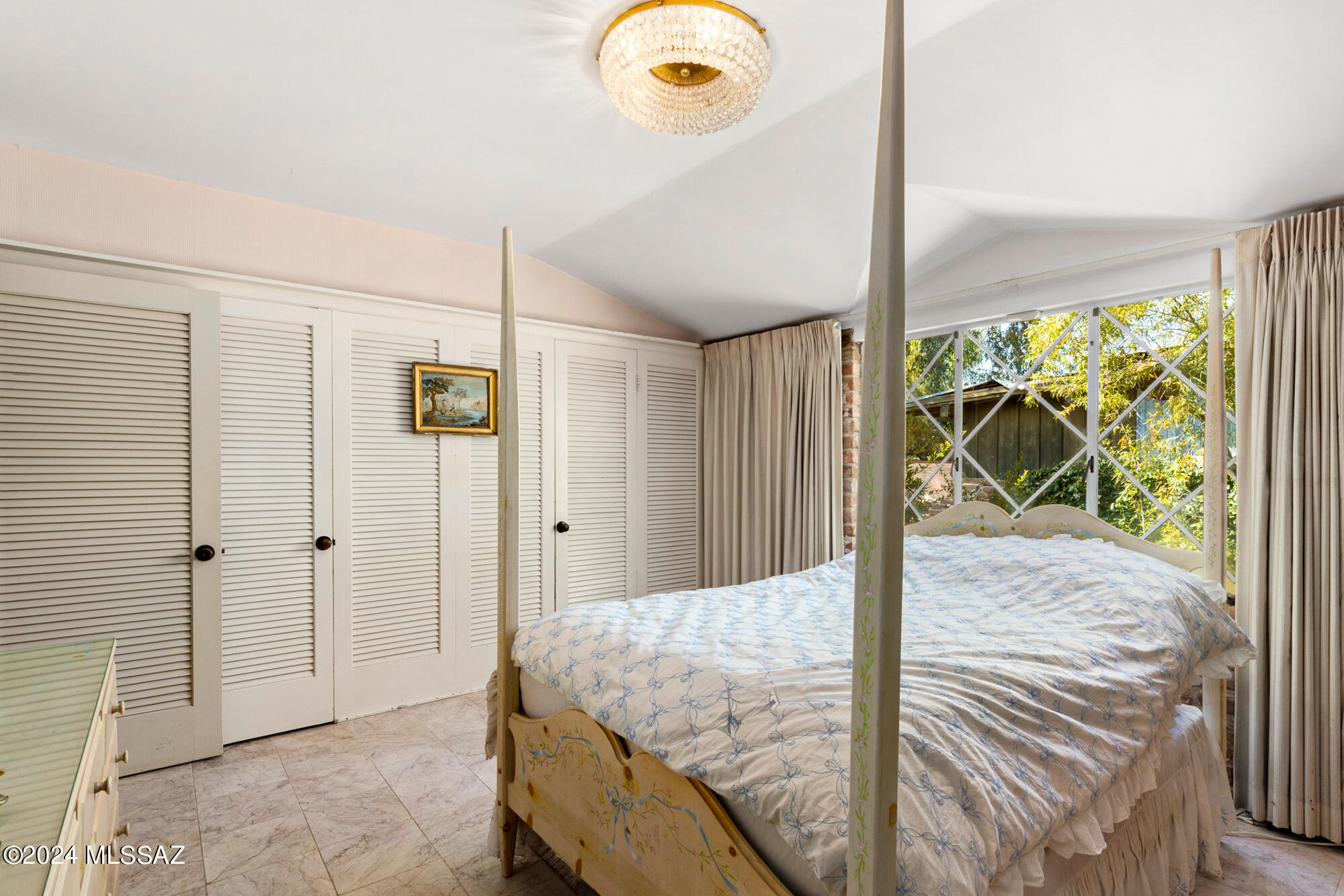 Country Club Estates NO. 1 - Residential