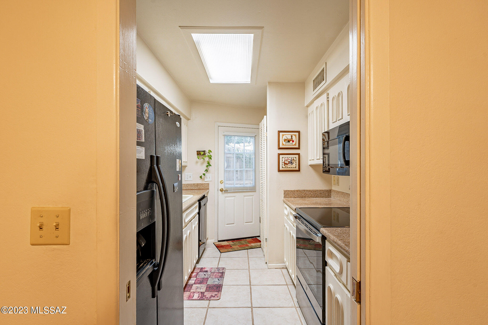 Vista Del Oro Townhouses (1-33) - Residential