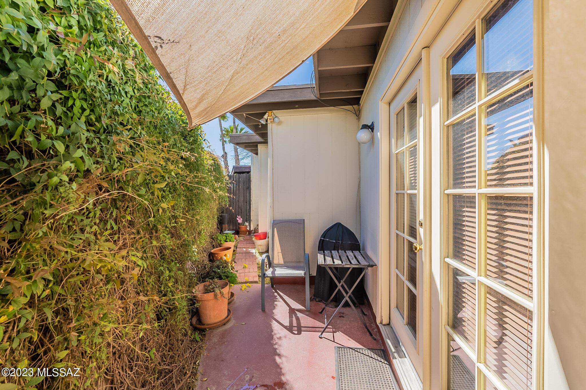 Vista Del Oro Townhouses (1-33) - Residential