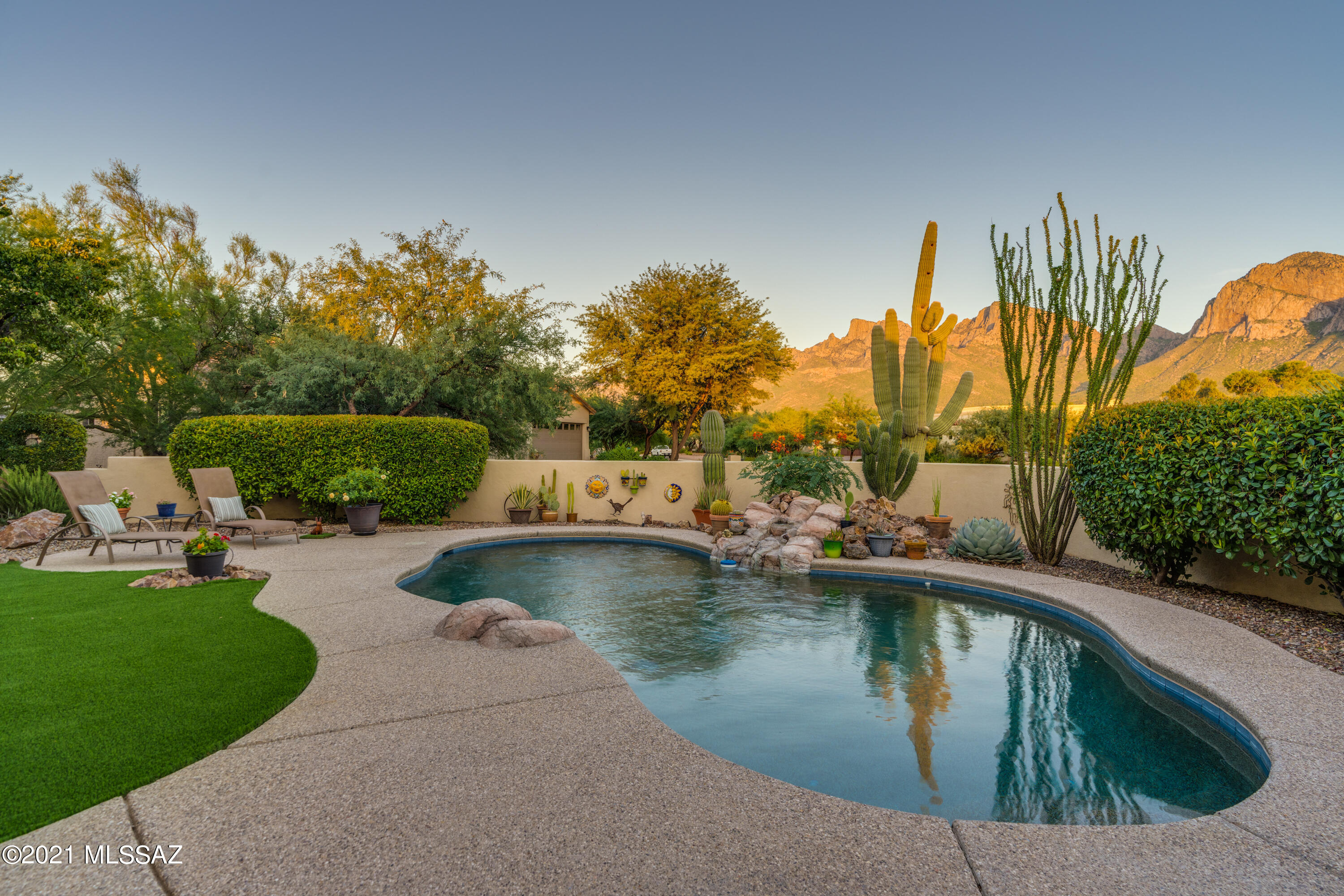 3RD Fairway at Oro Valley Country Club - Residential