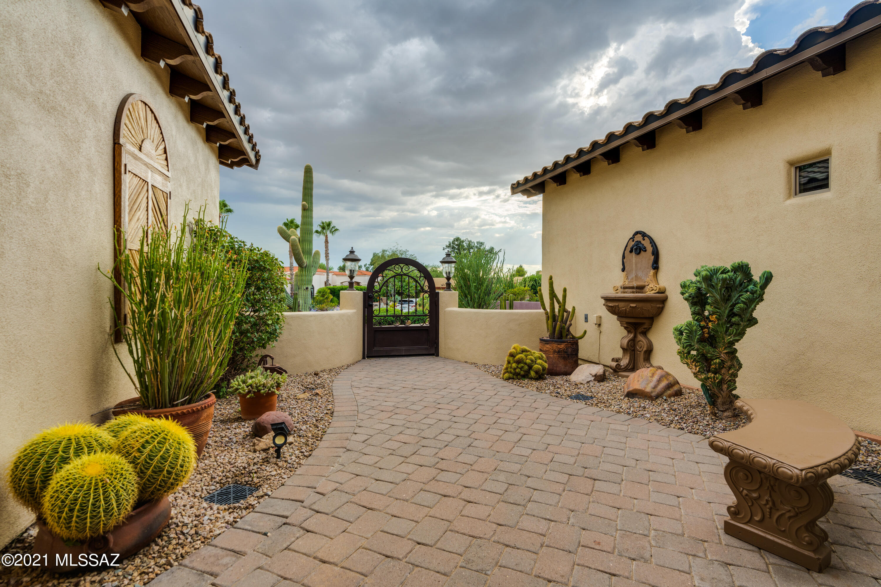 3RD Fairway at Oro Valley Country Club - Residential