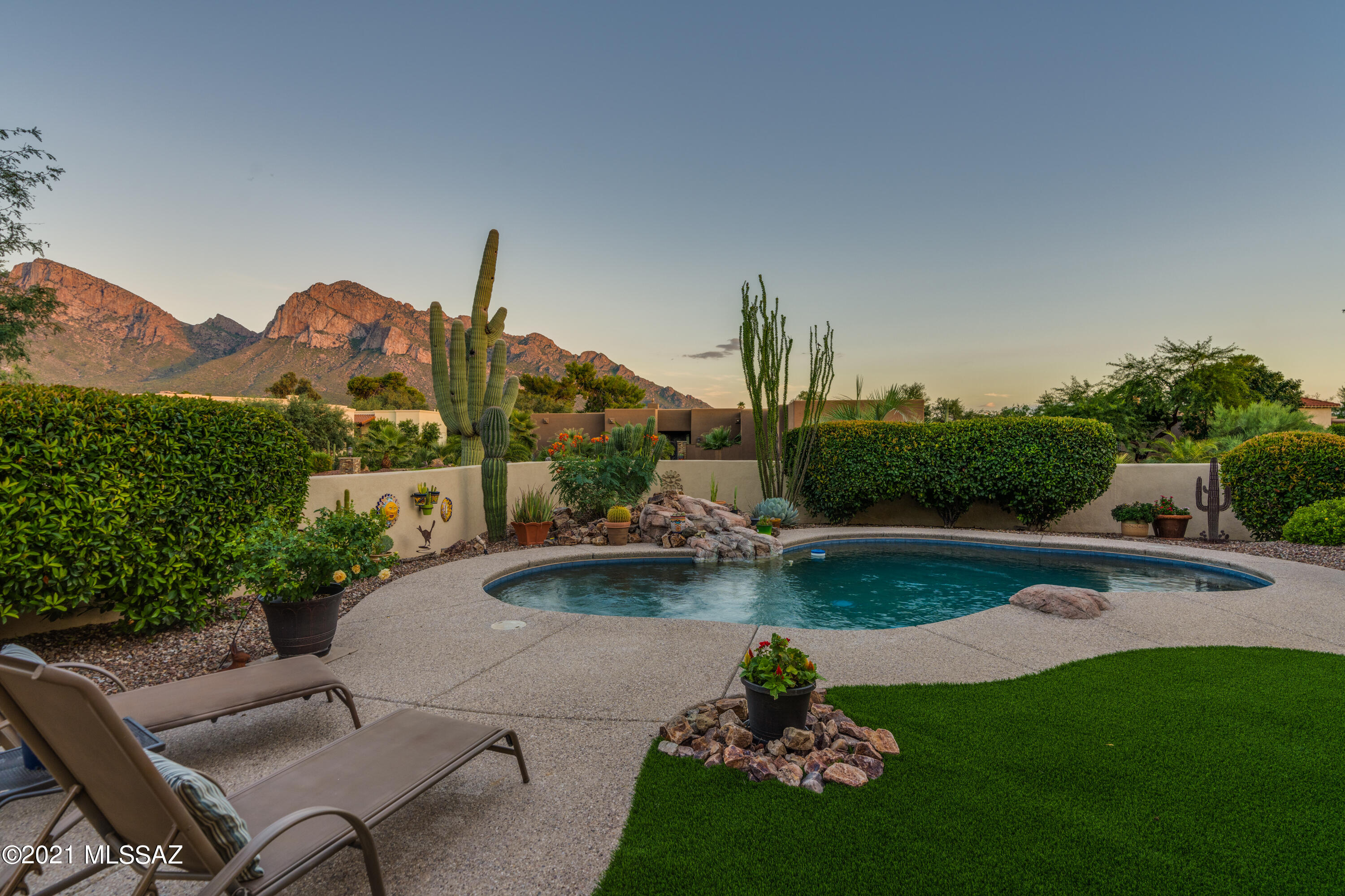 3RD Fairway at Oro Valley Country Club - Residential