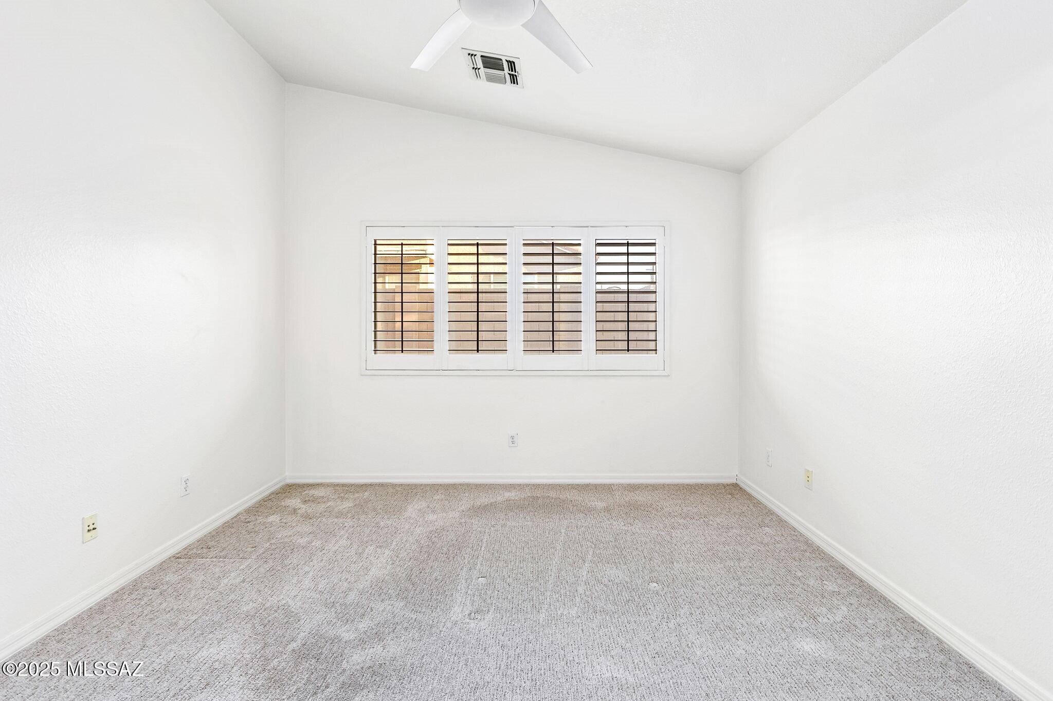 Serenata (1-98) - Residential