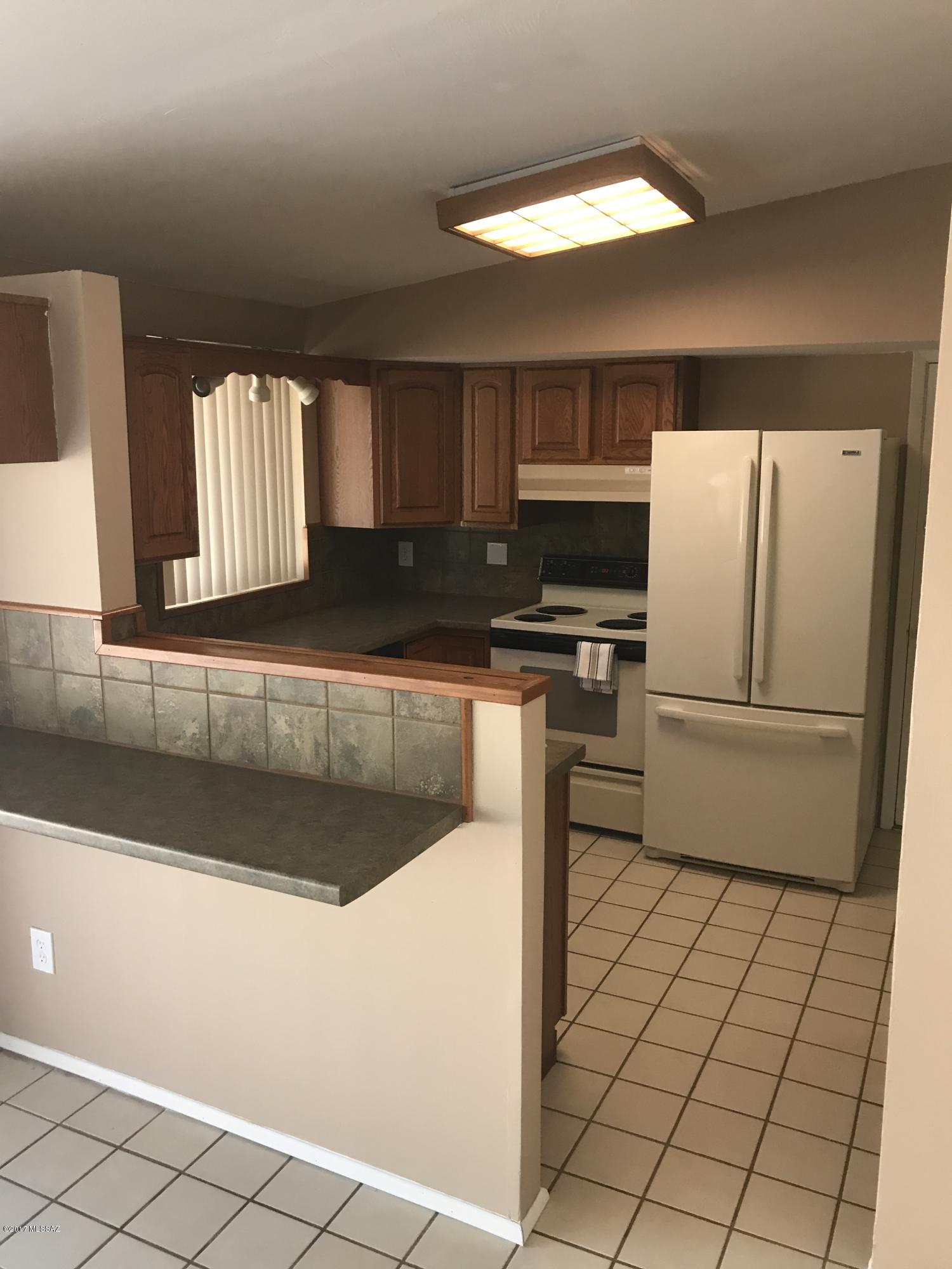 Longview Estates (194-470) - Residential Lease