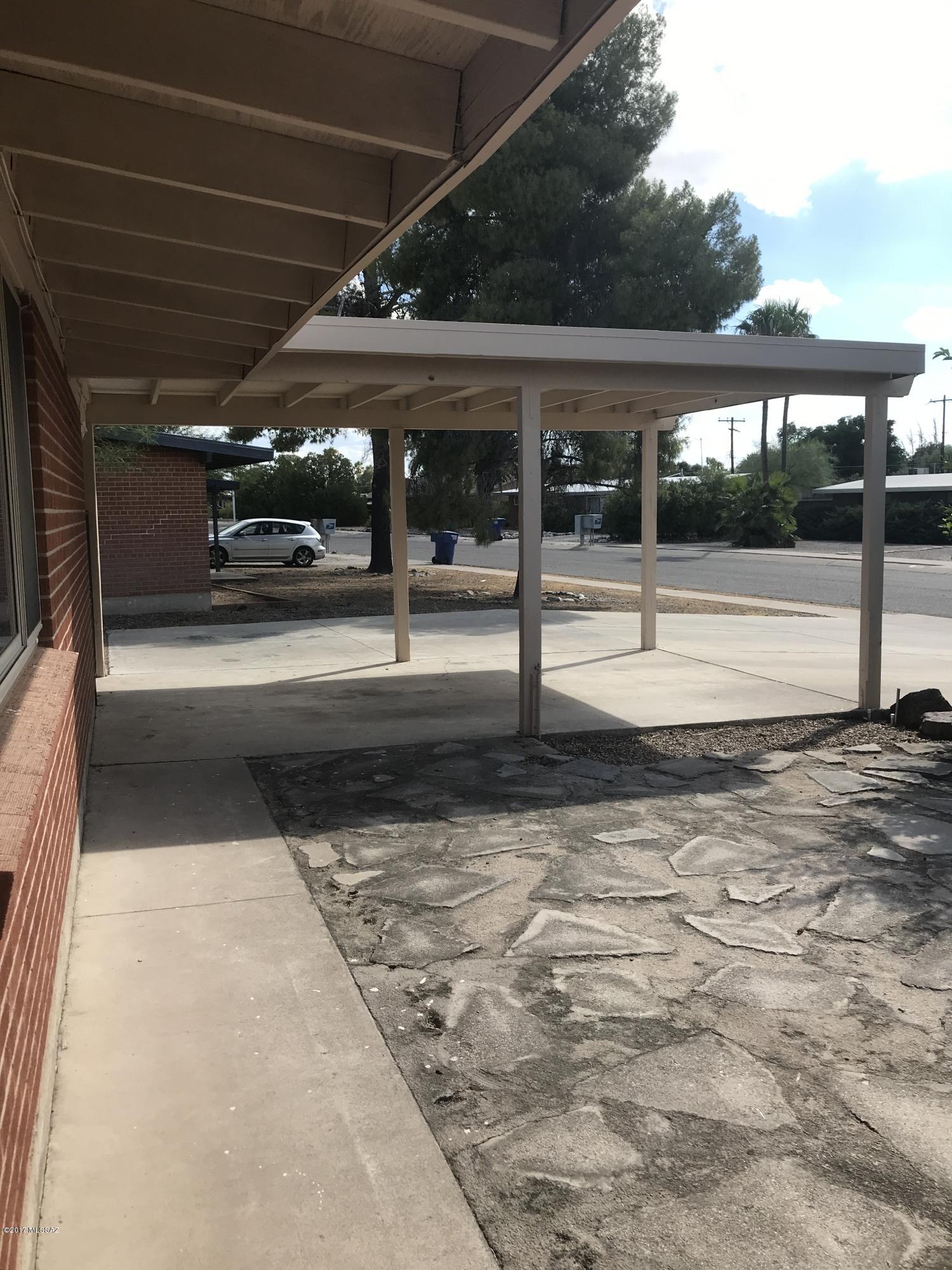 Longview Estates (194-470) - Residential Lease