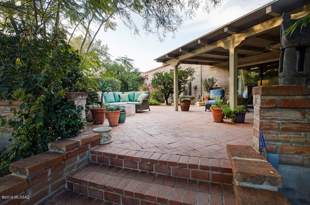 Catalina Foothills Estates NO. 7 - Residential