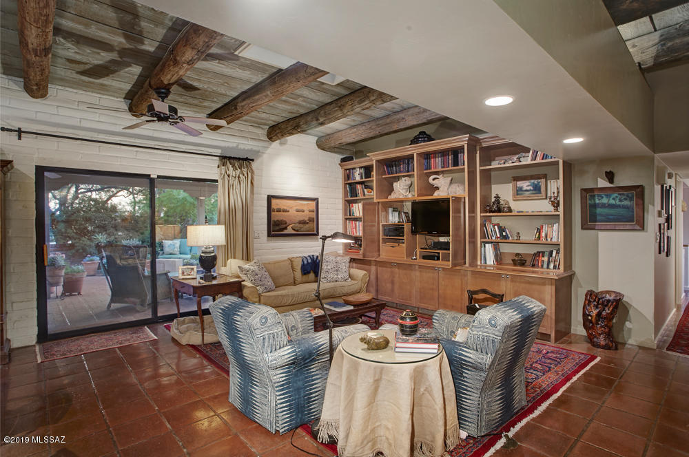 Catalina Foothills Estates NO. 7 - Residential