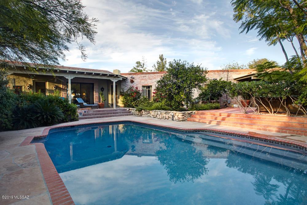 Catalina Foothills Estates NO. 7 - Residential