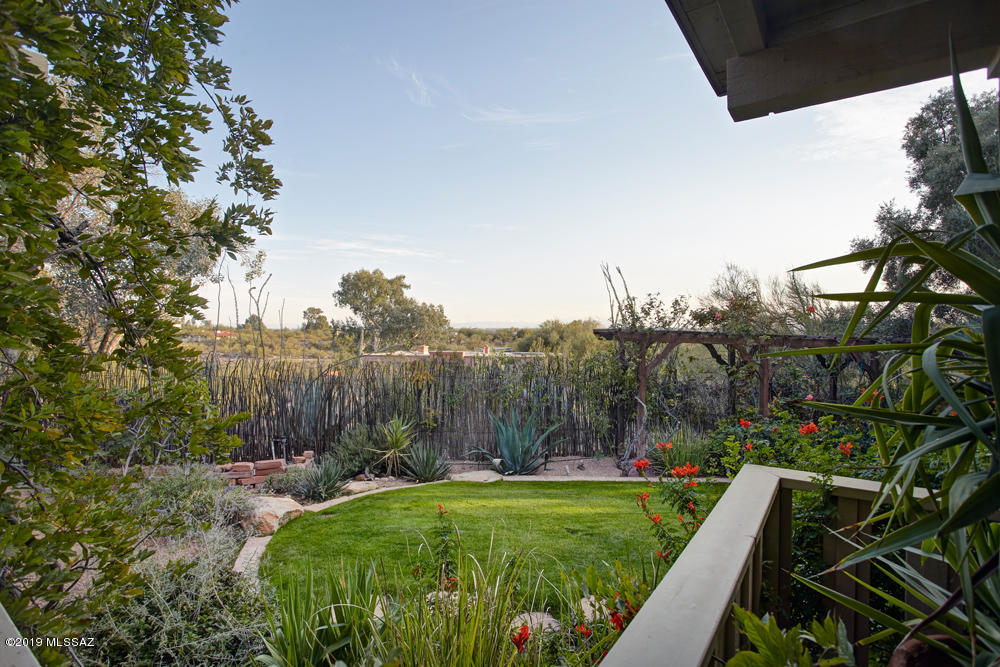 Catalina Foothills Estates NO. 7 - Residential