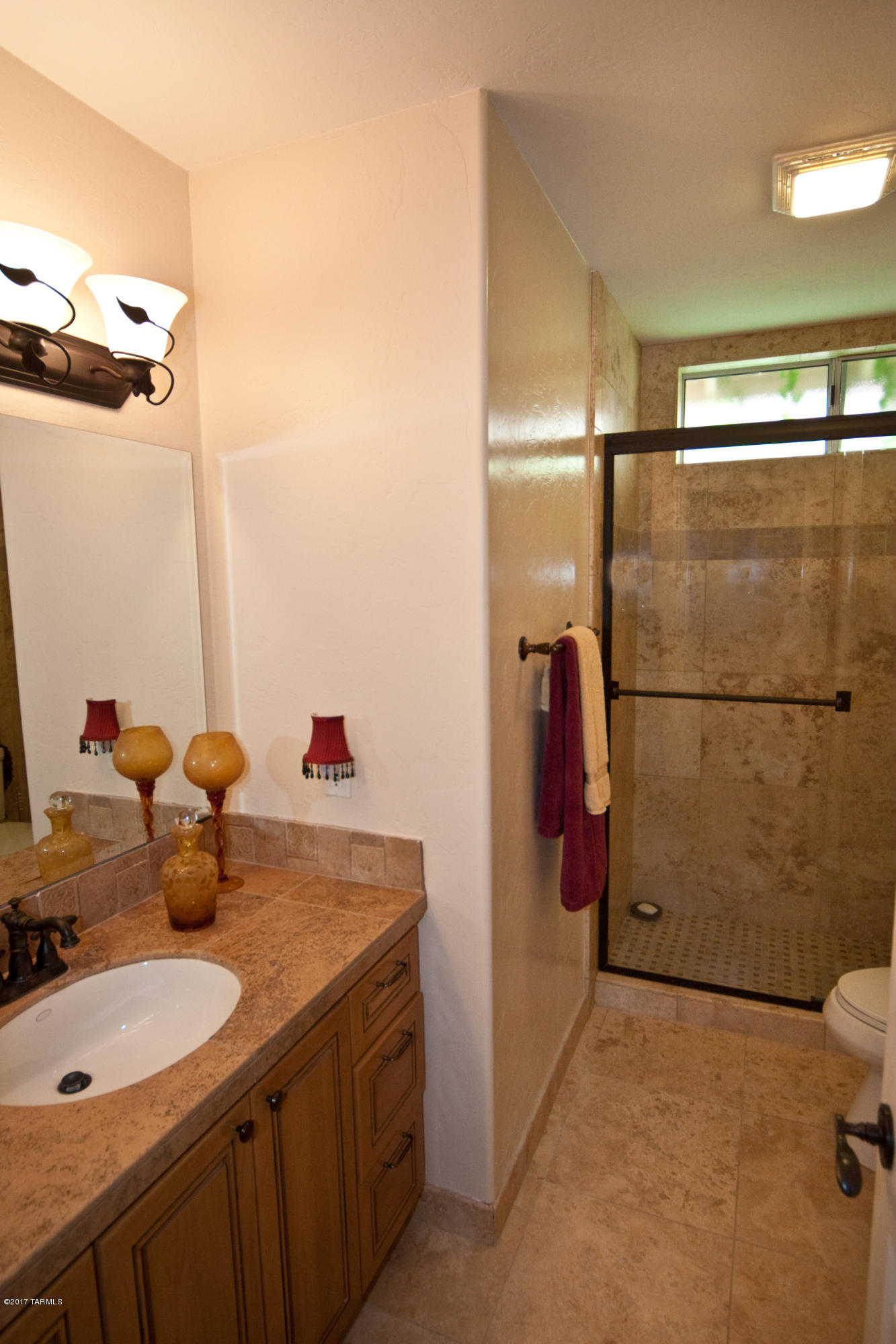 Las Palomitas Resub (101-116,118-162,164-200) - Residential Lease