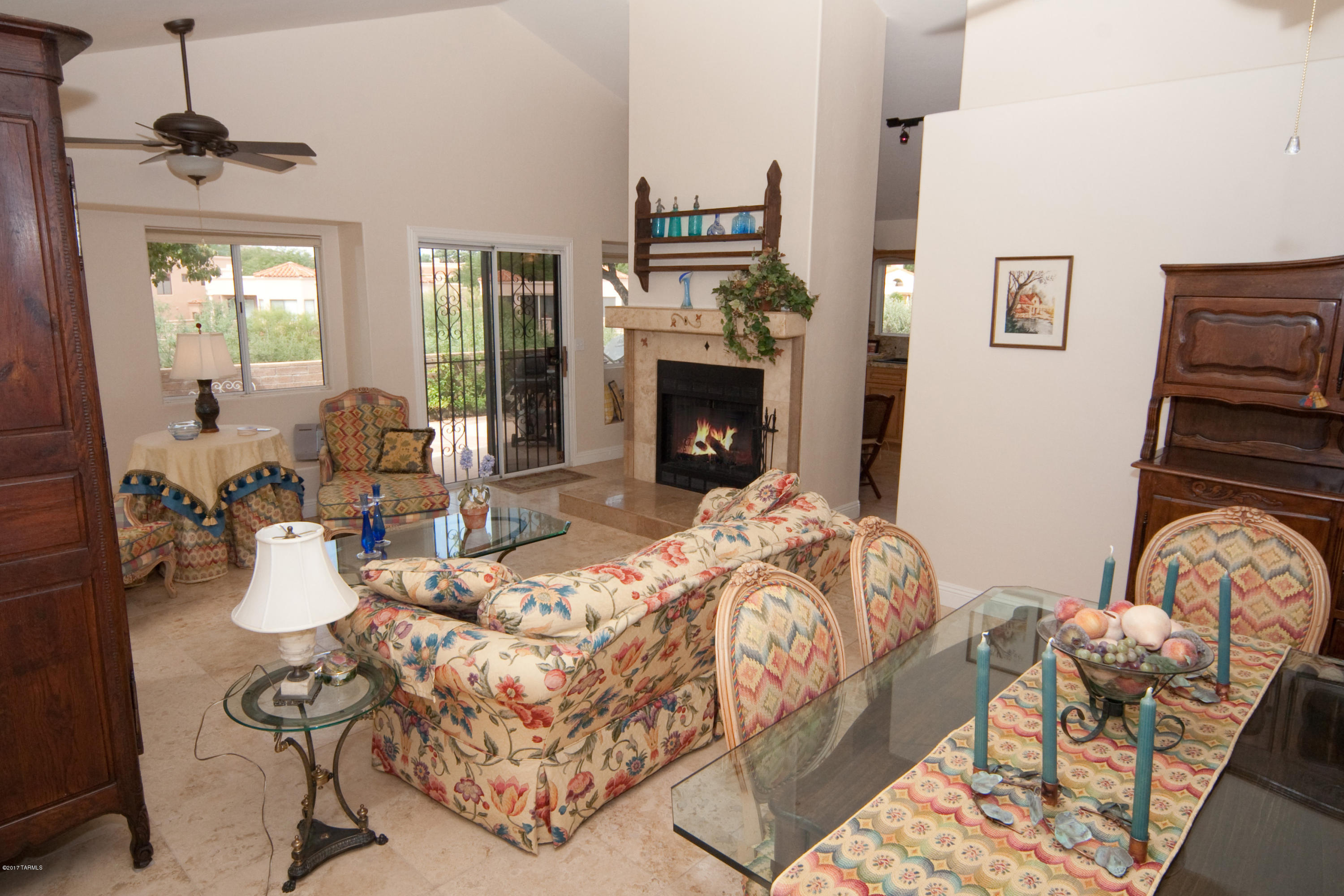 Las Palomitas Resub (101-116,118-162,164-200) - Residential Lease