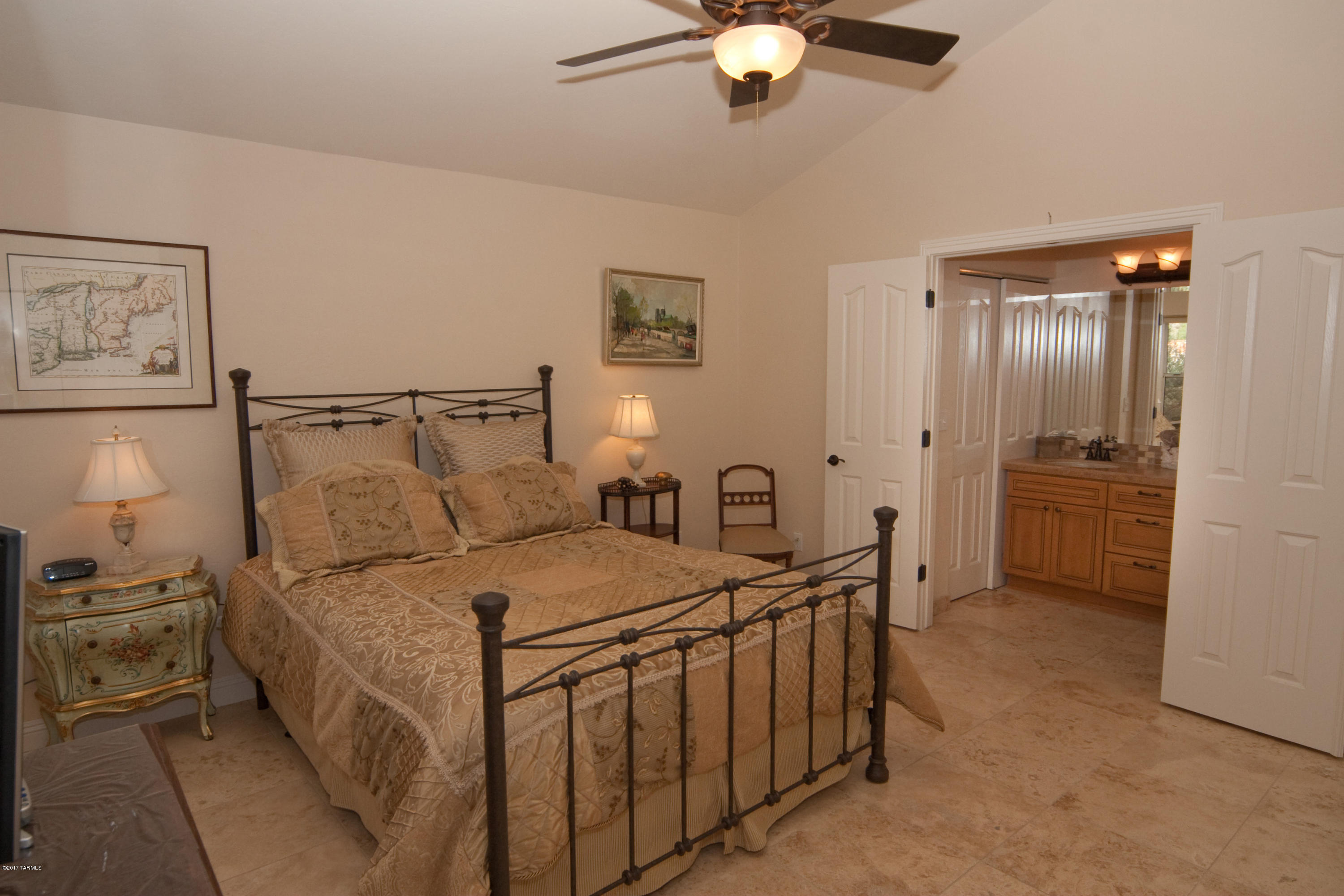 Las Palomitas Resub (101-116,118-162,164-200) - Residential Lease