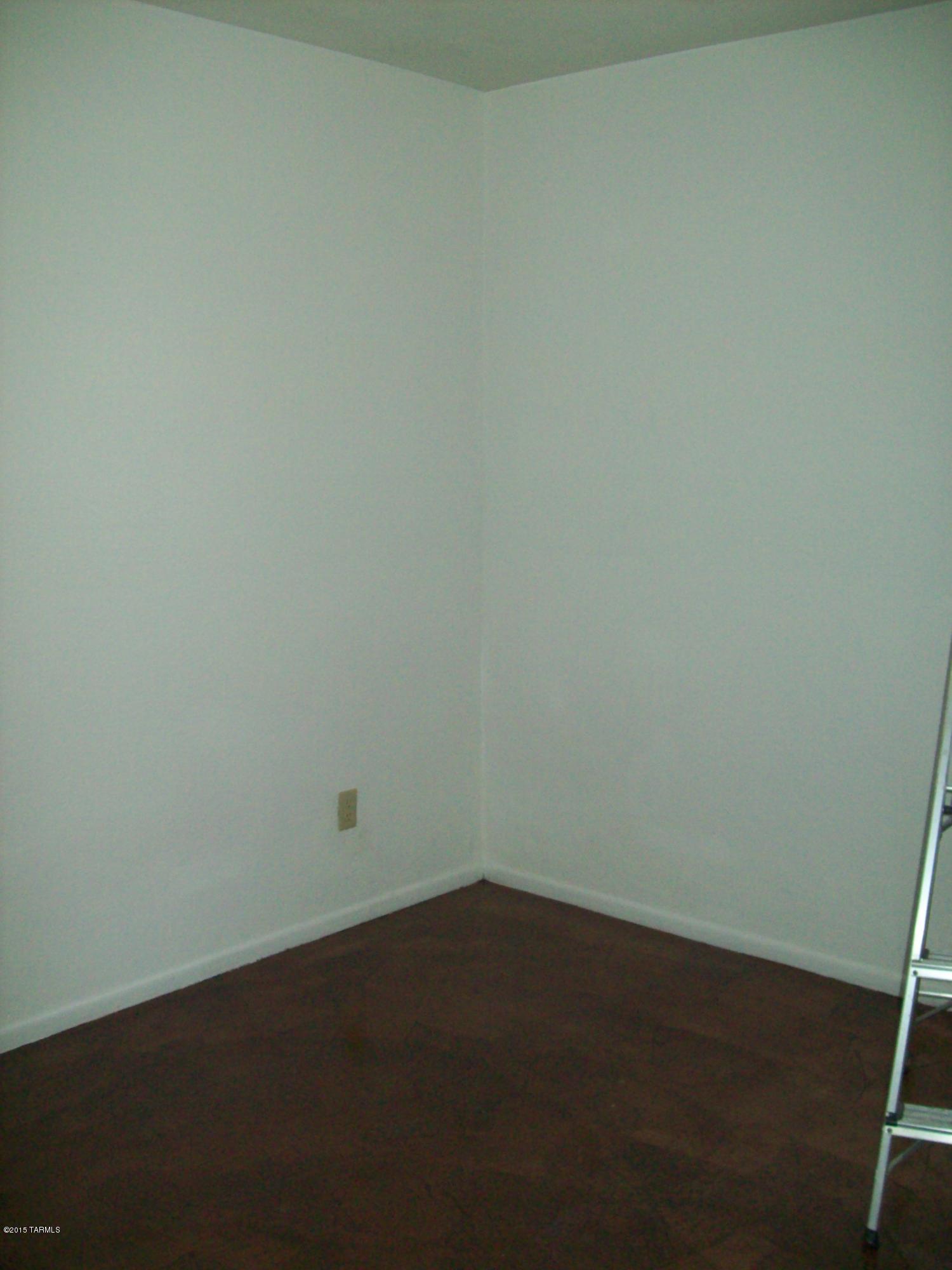 Raintree (1-124) - Residential Lease