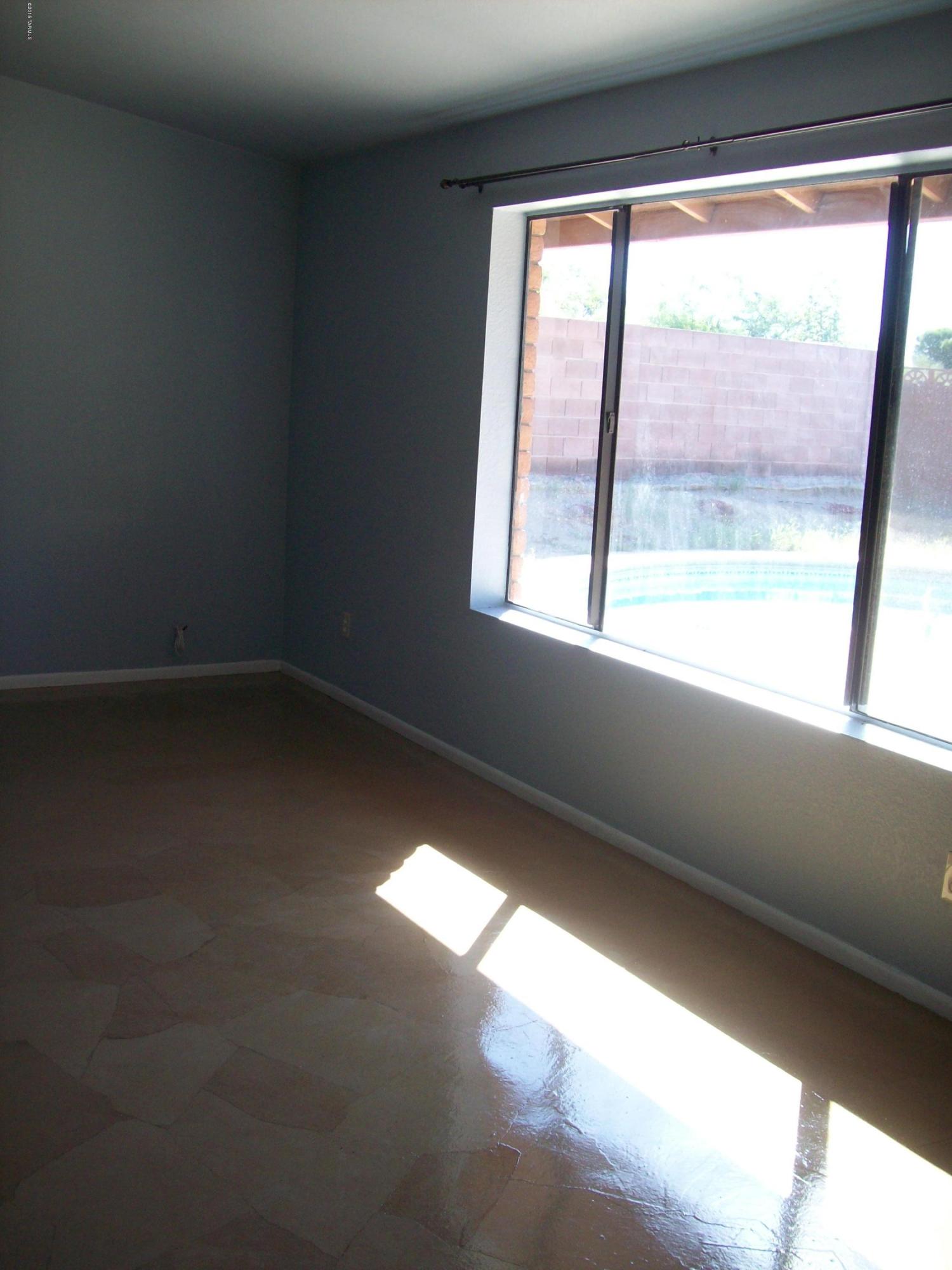 Raintree (1-124) - Residential Lease