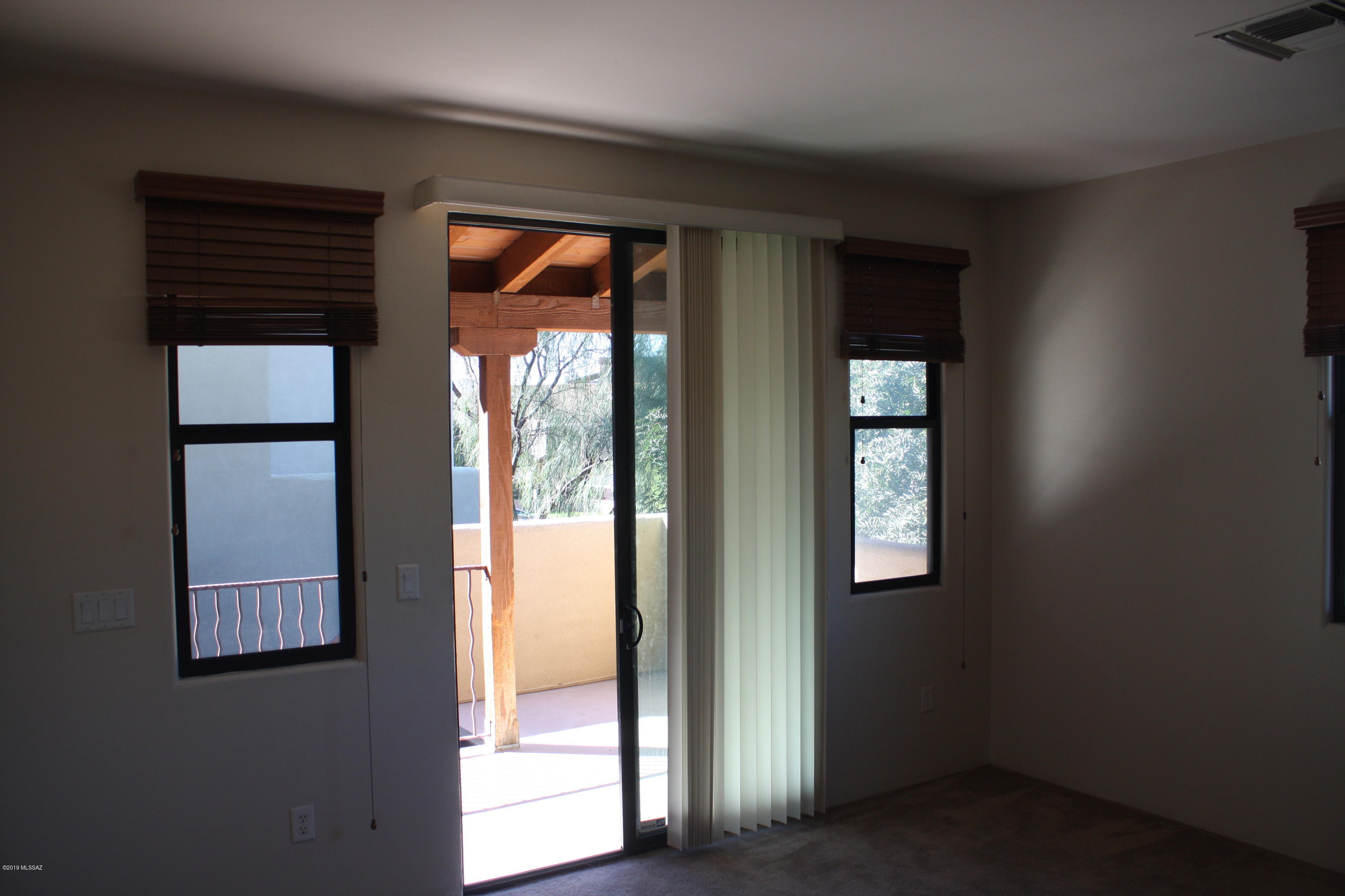 Miramonte at the River (1-163) - Residential Lease