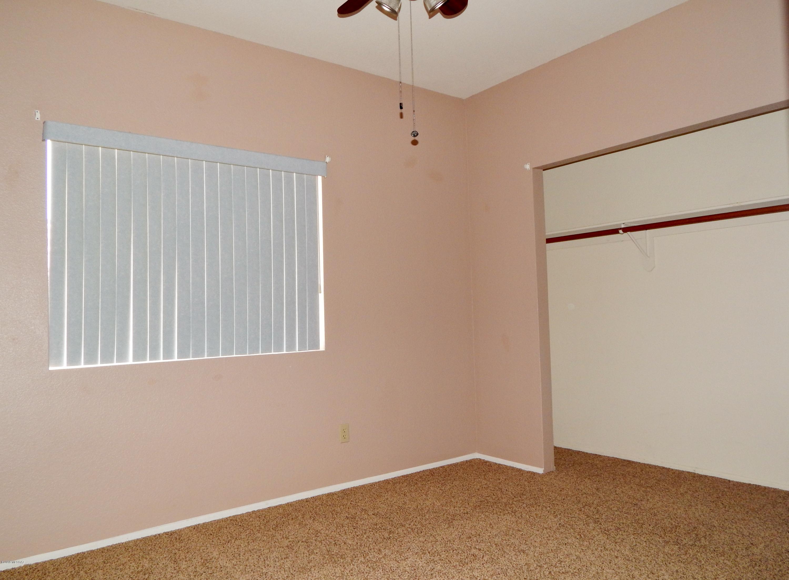 Elliott Homes At Rita Ranch (1-521) - Residential