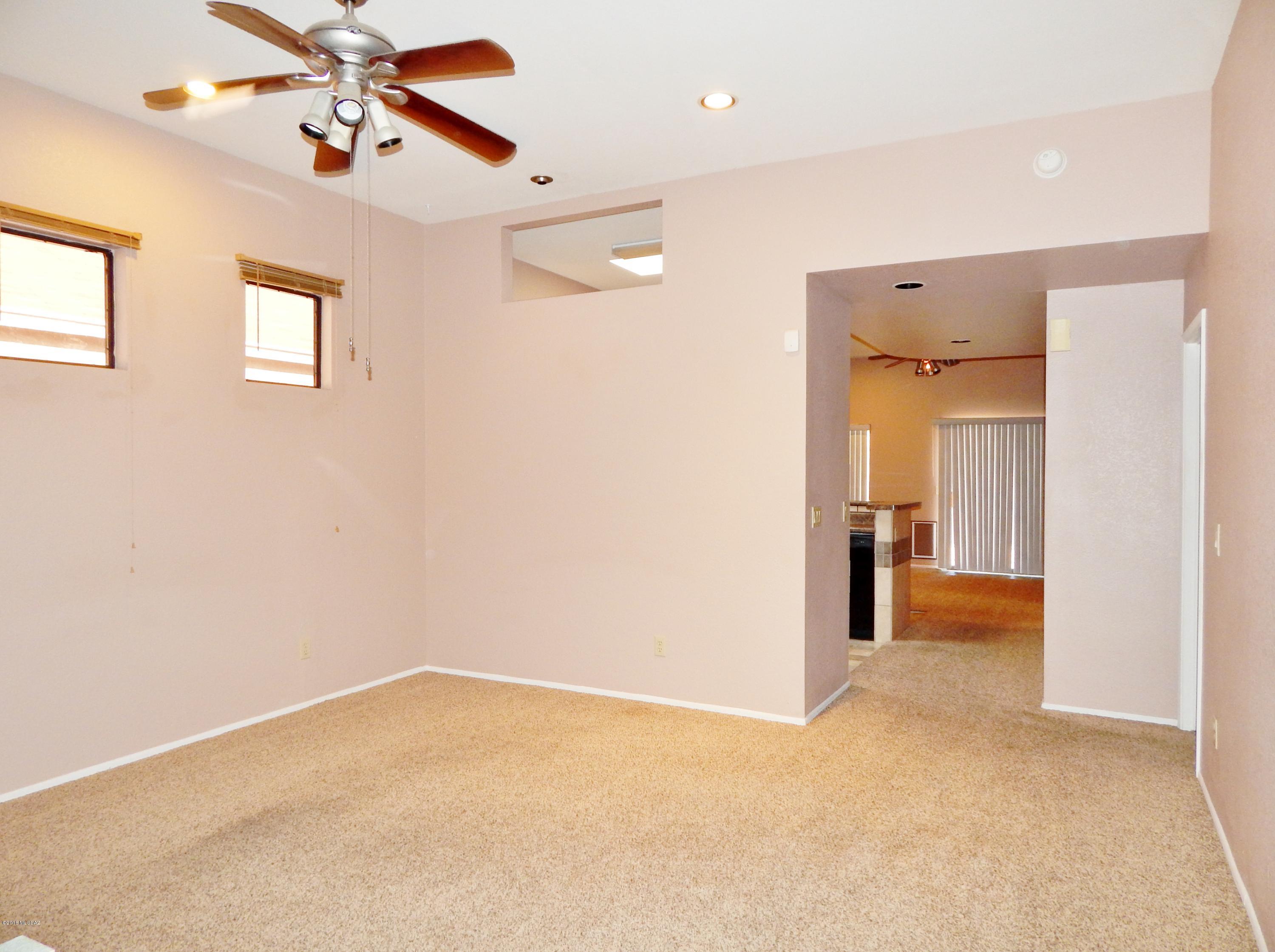 Elliott Homes At Rita Ranch (1-521) - Residential