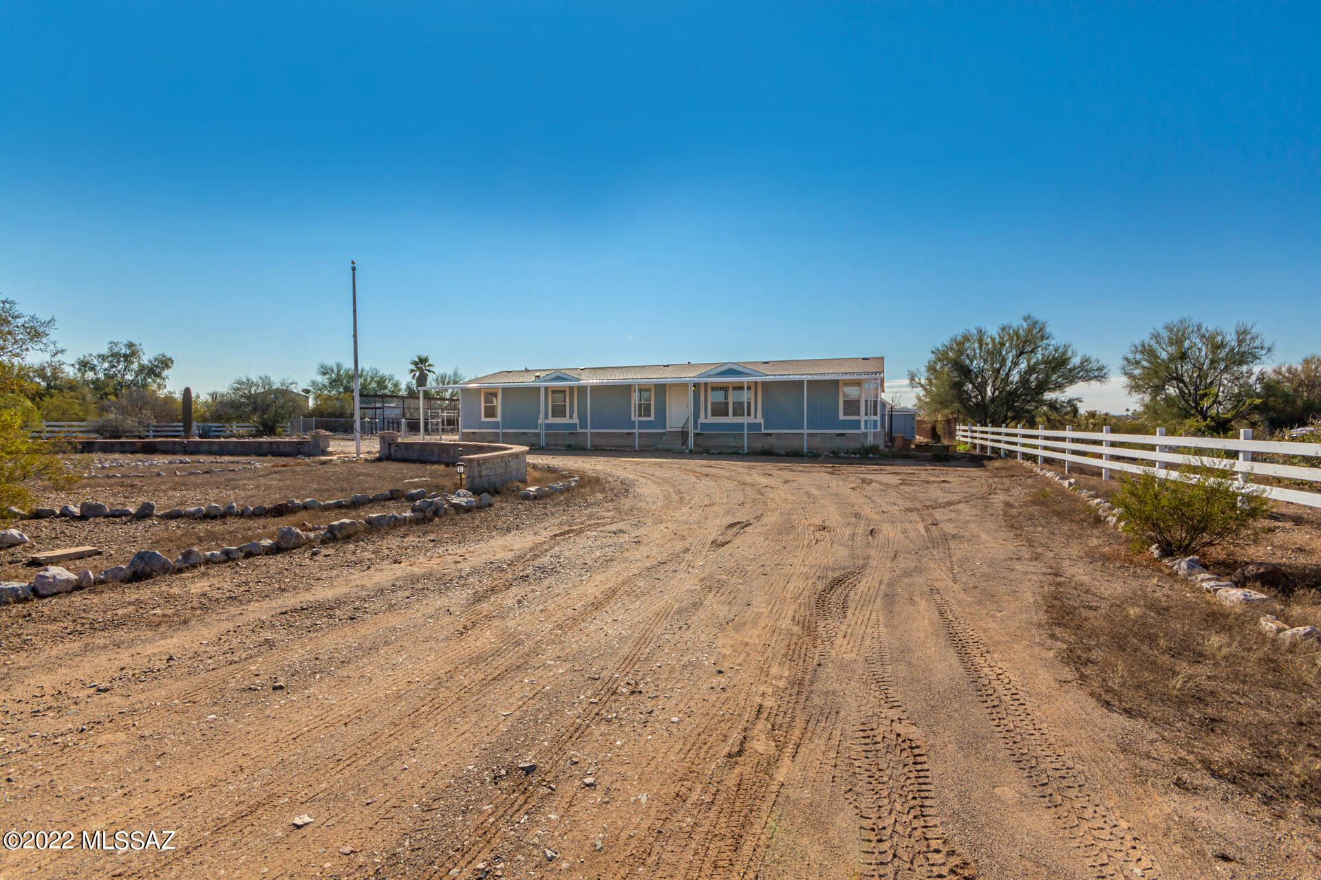 Ranchita Avra (1-60) - Residential