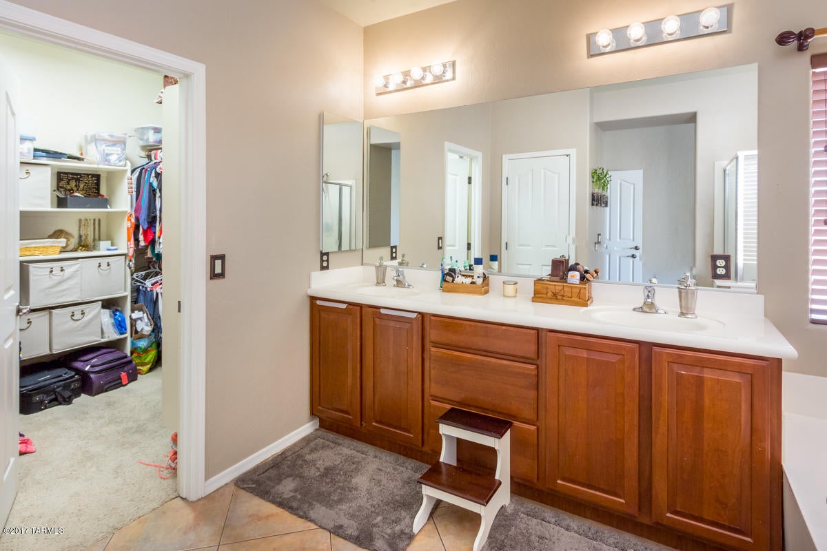 Continental Reserve Blks 17-19 (1-102) - Residential Lease