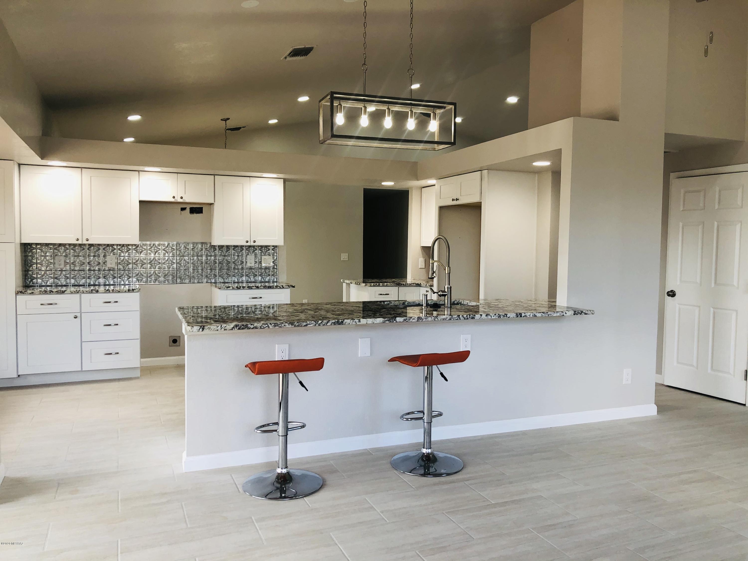 Orange Grove Hills (1-33) - Residential