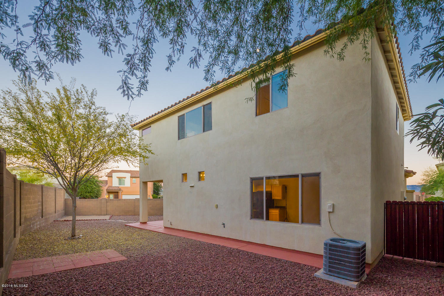 Presidio De Cancion (1-200) - Residential