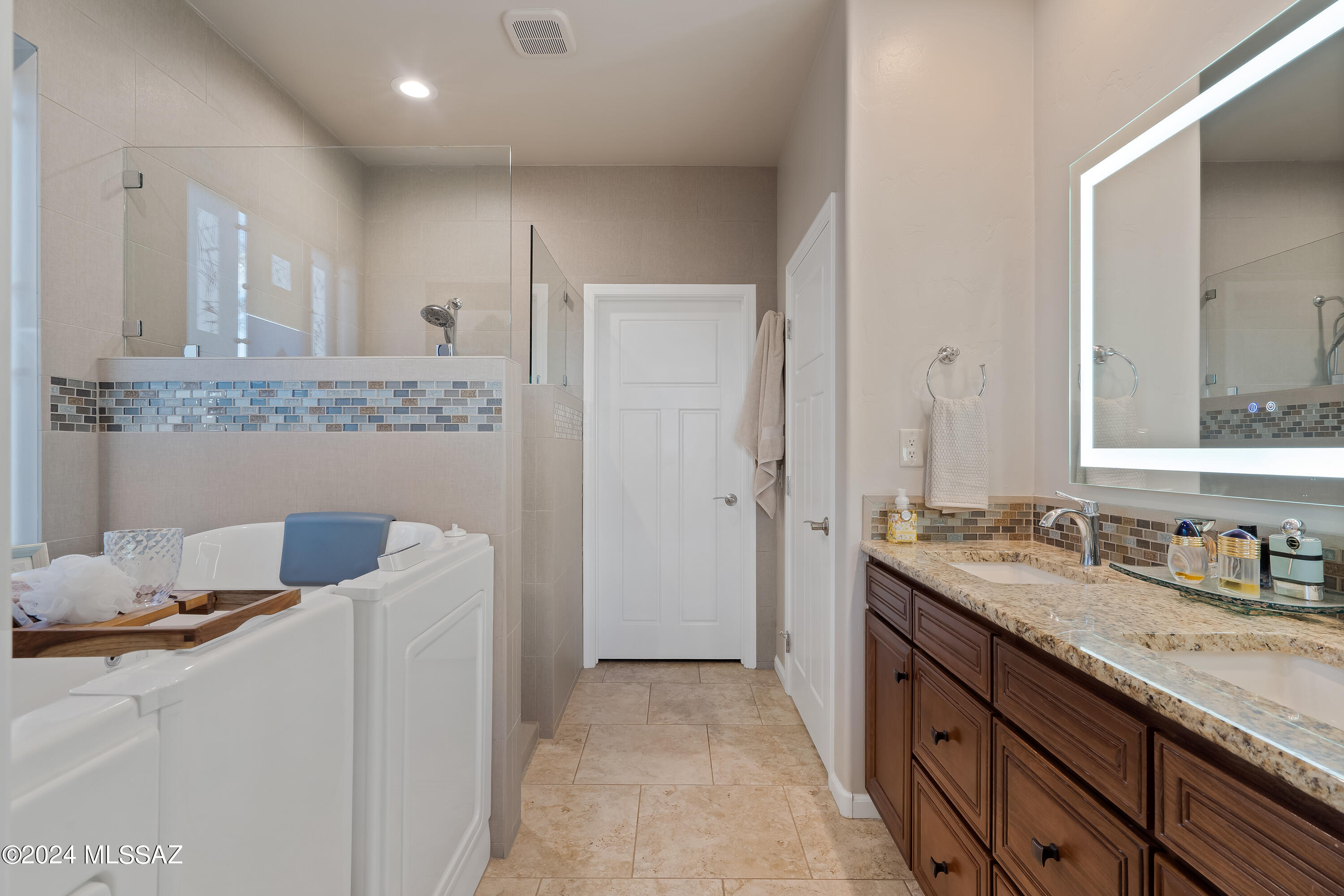 Saddlebrooke Ranch - Residential
