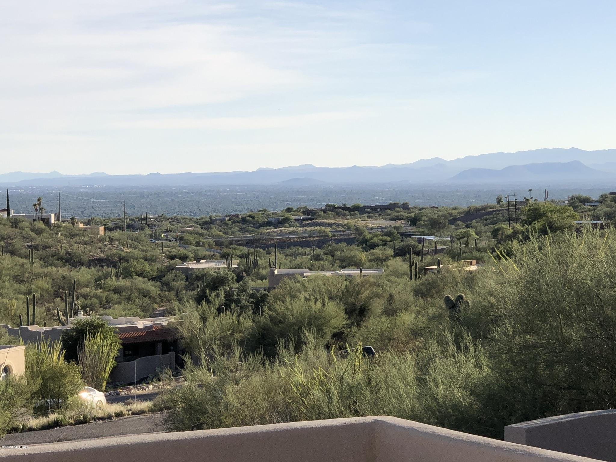 VIEWS VIEWS VIEWS! This house has amazing views from every window. All living space in one level, 3 car oversize garage,Completely remodeled 2019, new flooring,new bathrooms,new kitchen cabinets and Viking appliances, granite counters, new A/C . Huge front patio with city lights and stars in the evening. Back patio with amazing mountain views, pool replastered. New pavers driveway. 24hrs Security. Don't miss this house in an amazing location!
Home warranty is provided for a year!