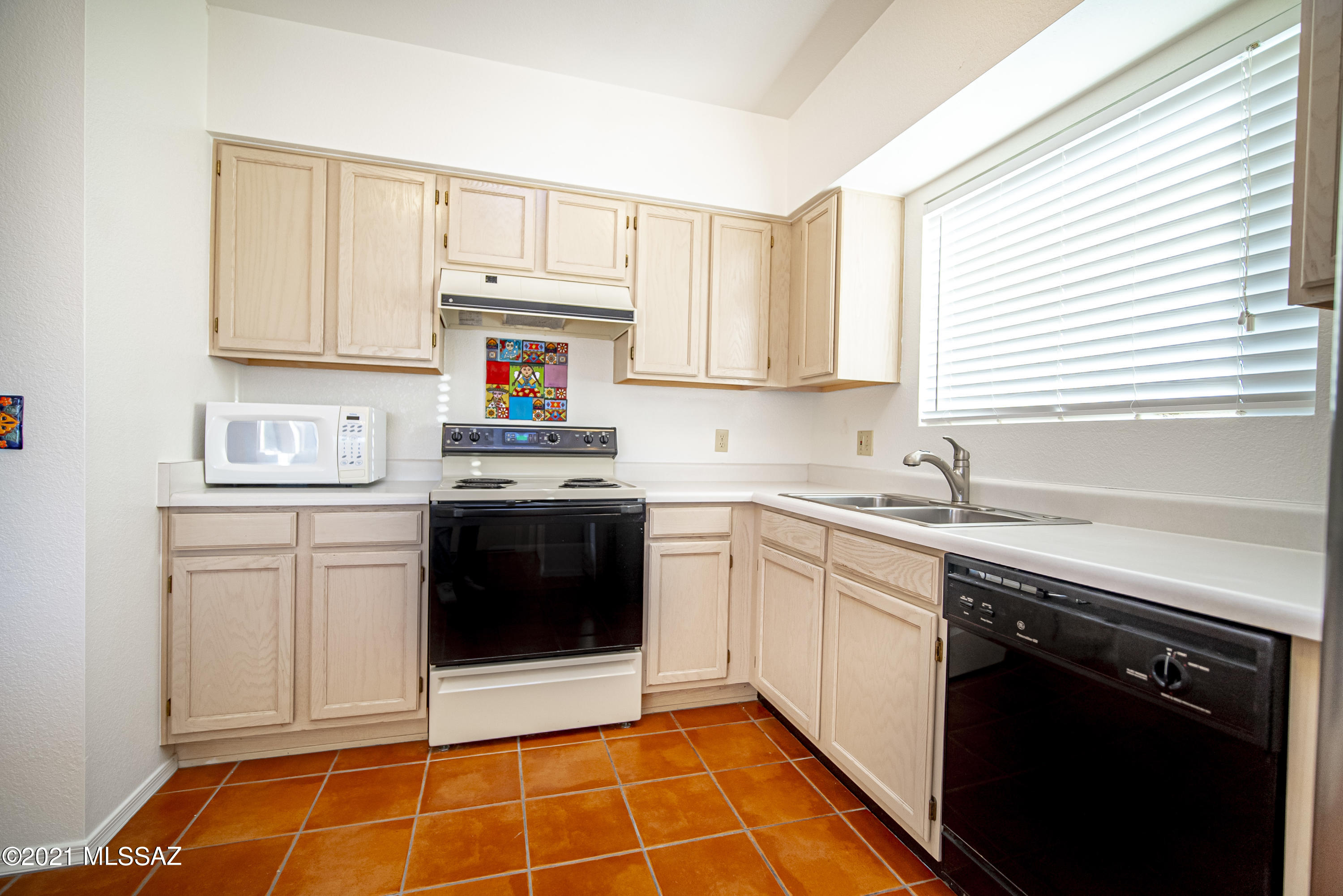 Desert Hills No.1 Townhomes (1-23) - Residential